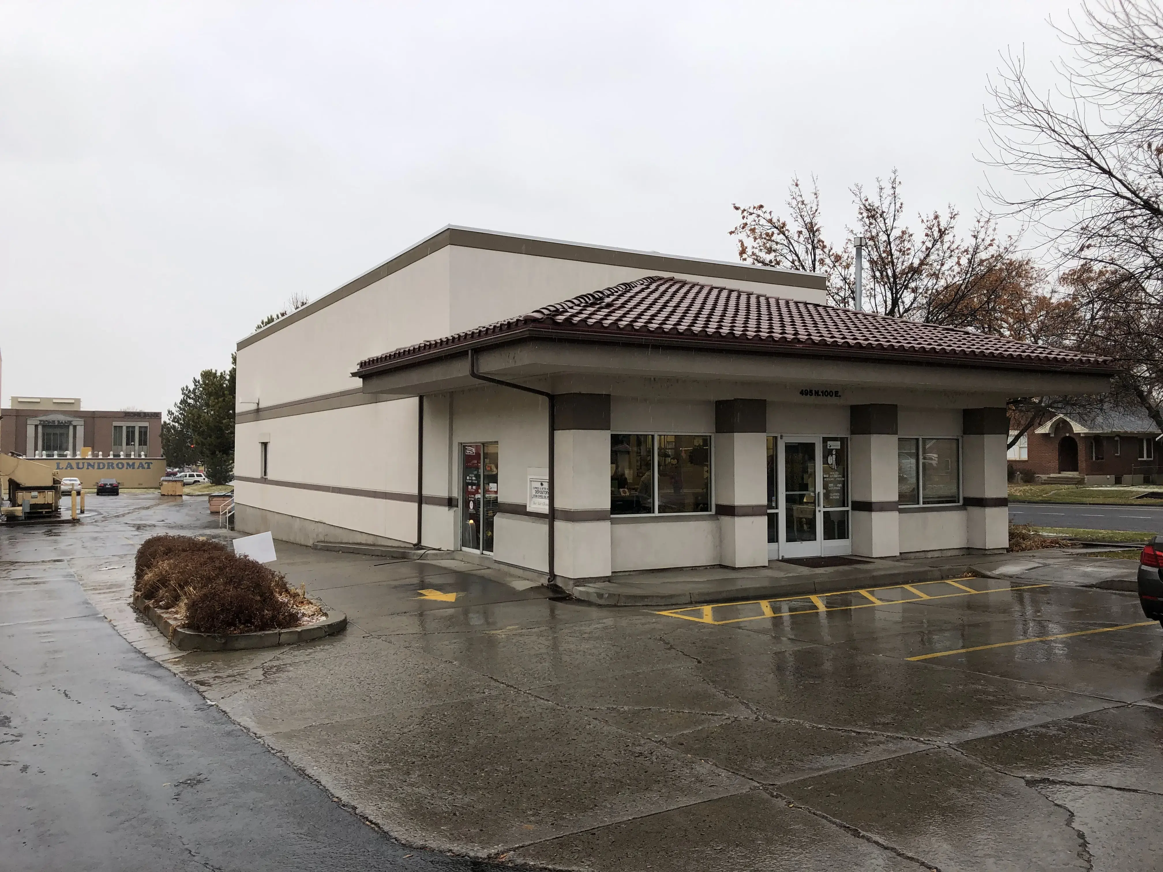 Your Valet Fine Dry Cleaning - Image 3