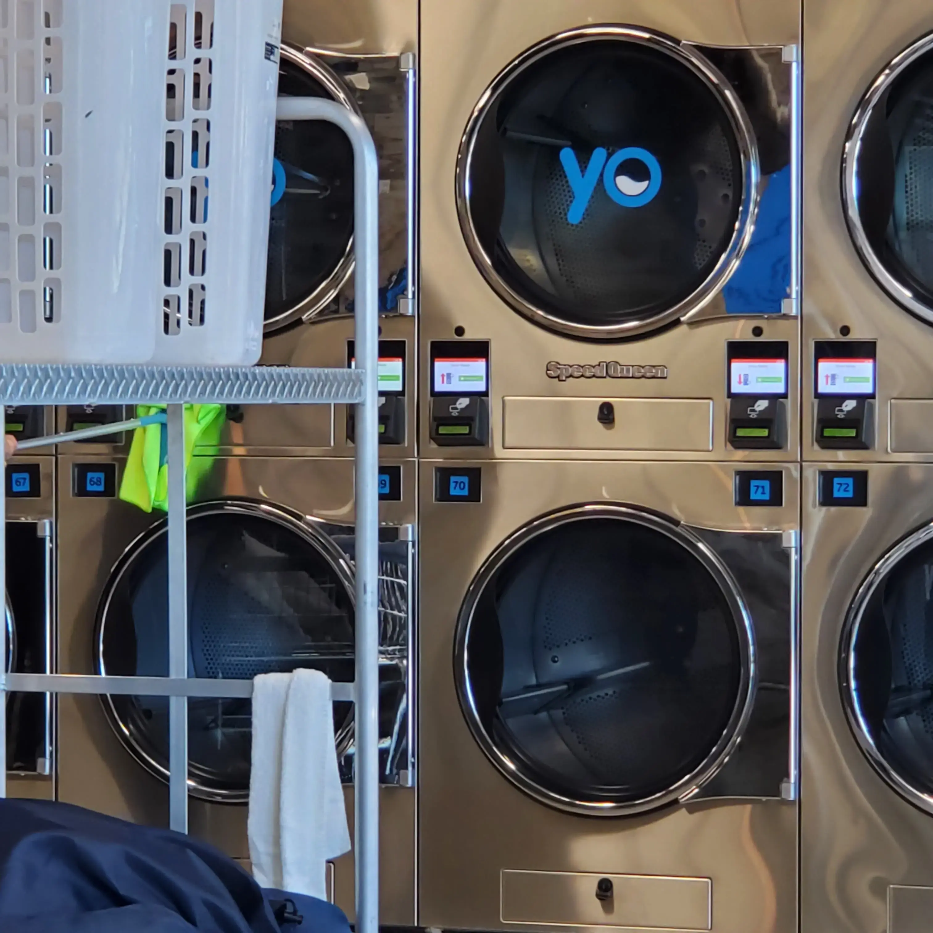 YoWash Laundromat thumbnail 6