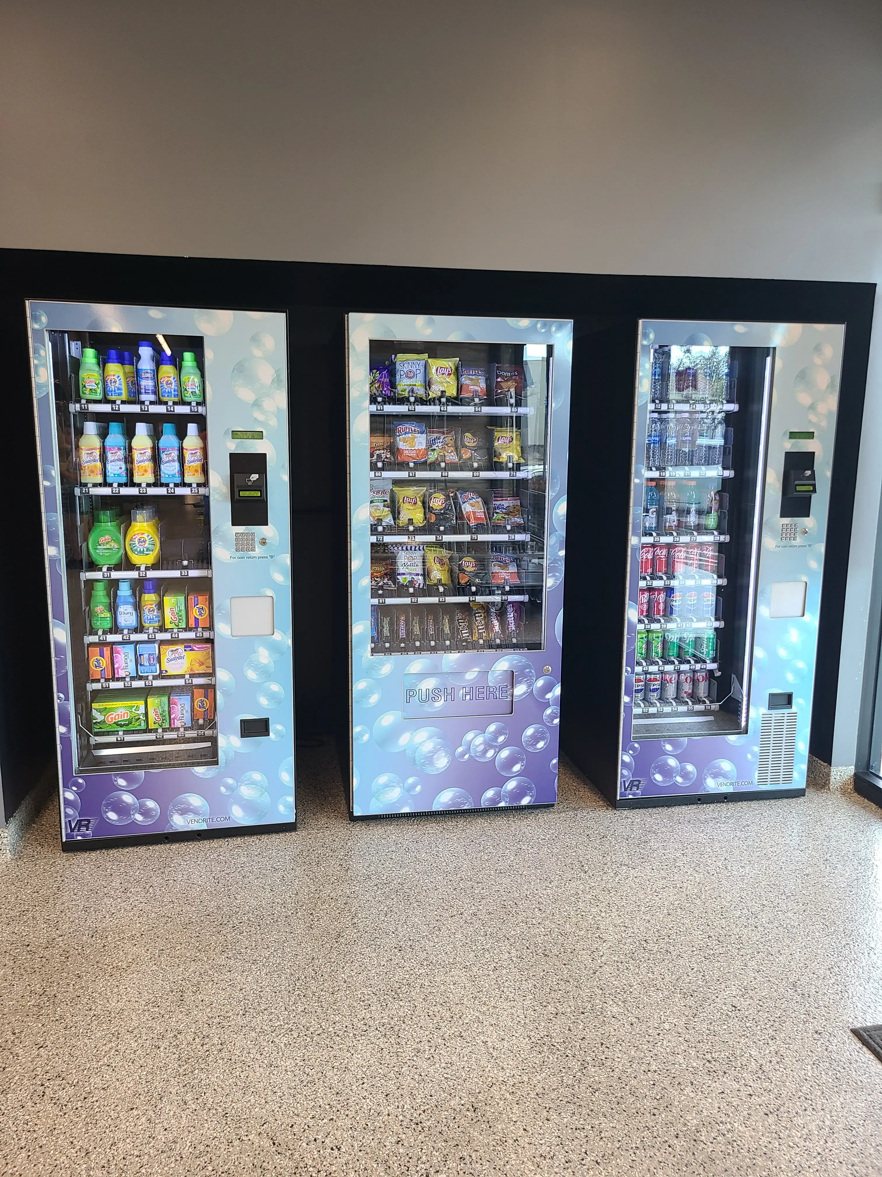 YoWash Laundromat thumbnail 10