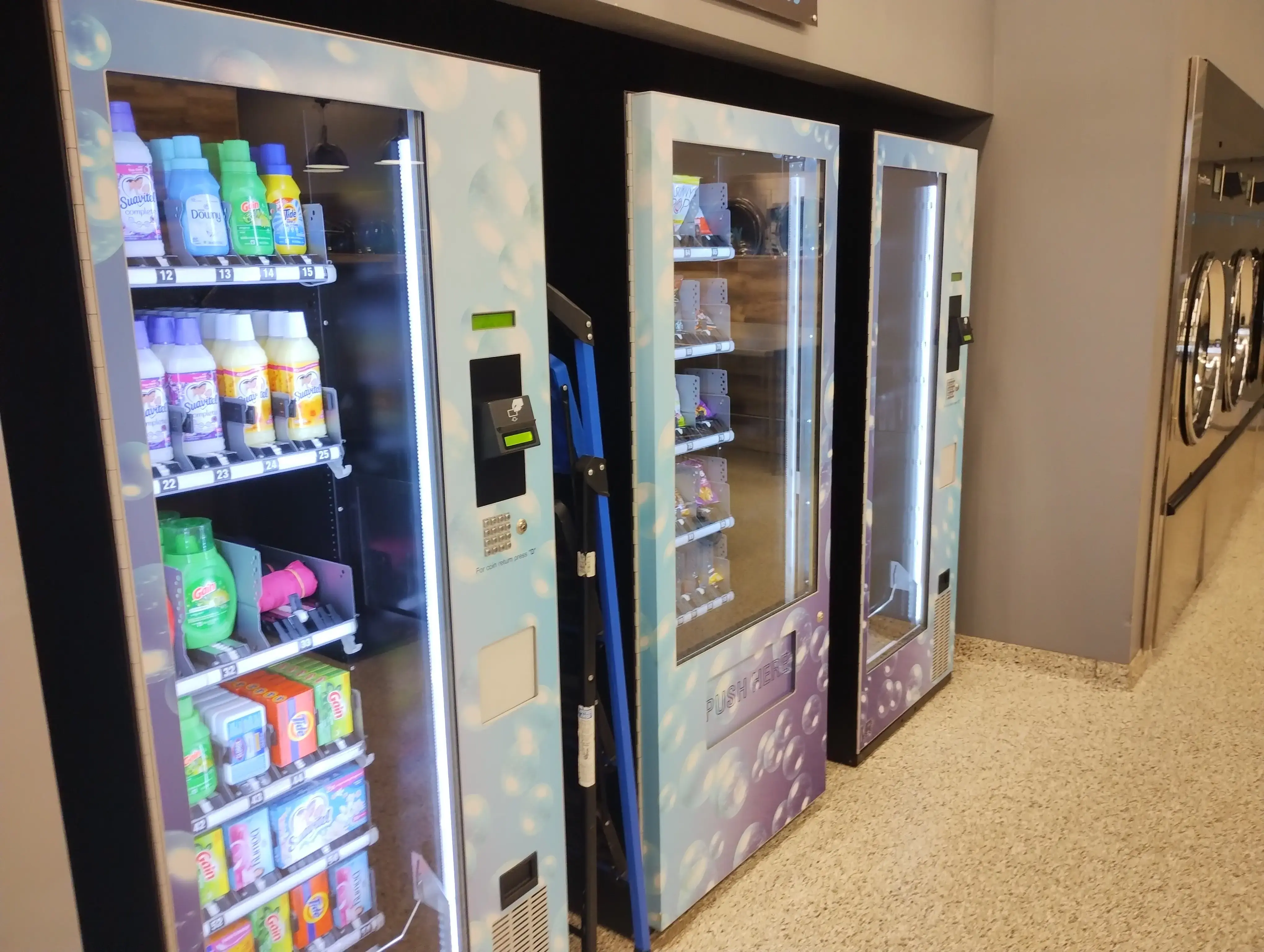 YoWash Laundromat - Image 9