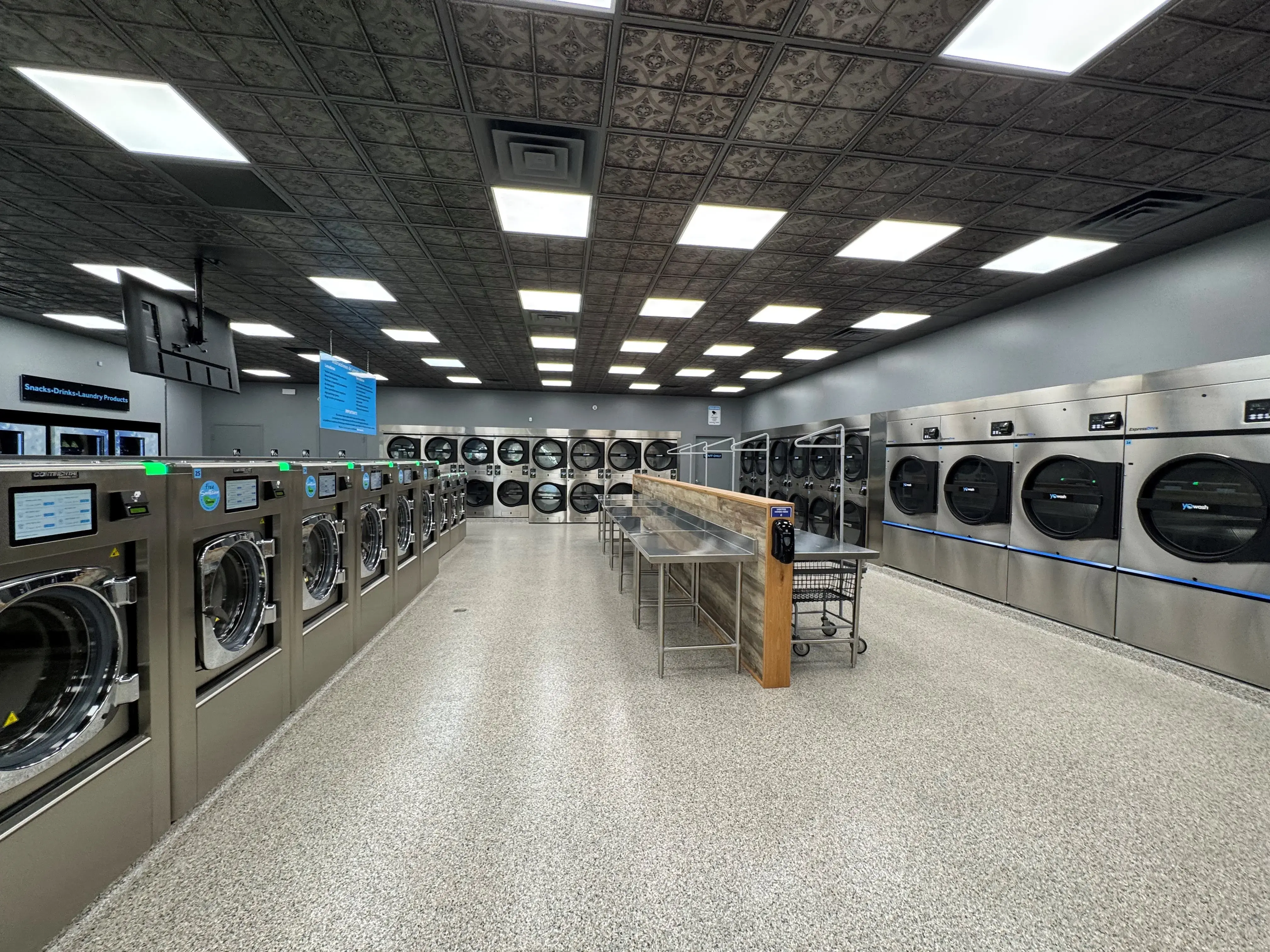 YoWash Laundromat - Image 3