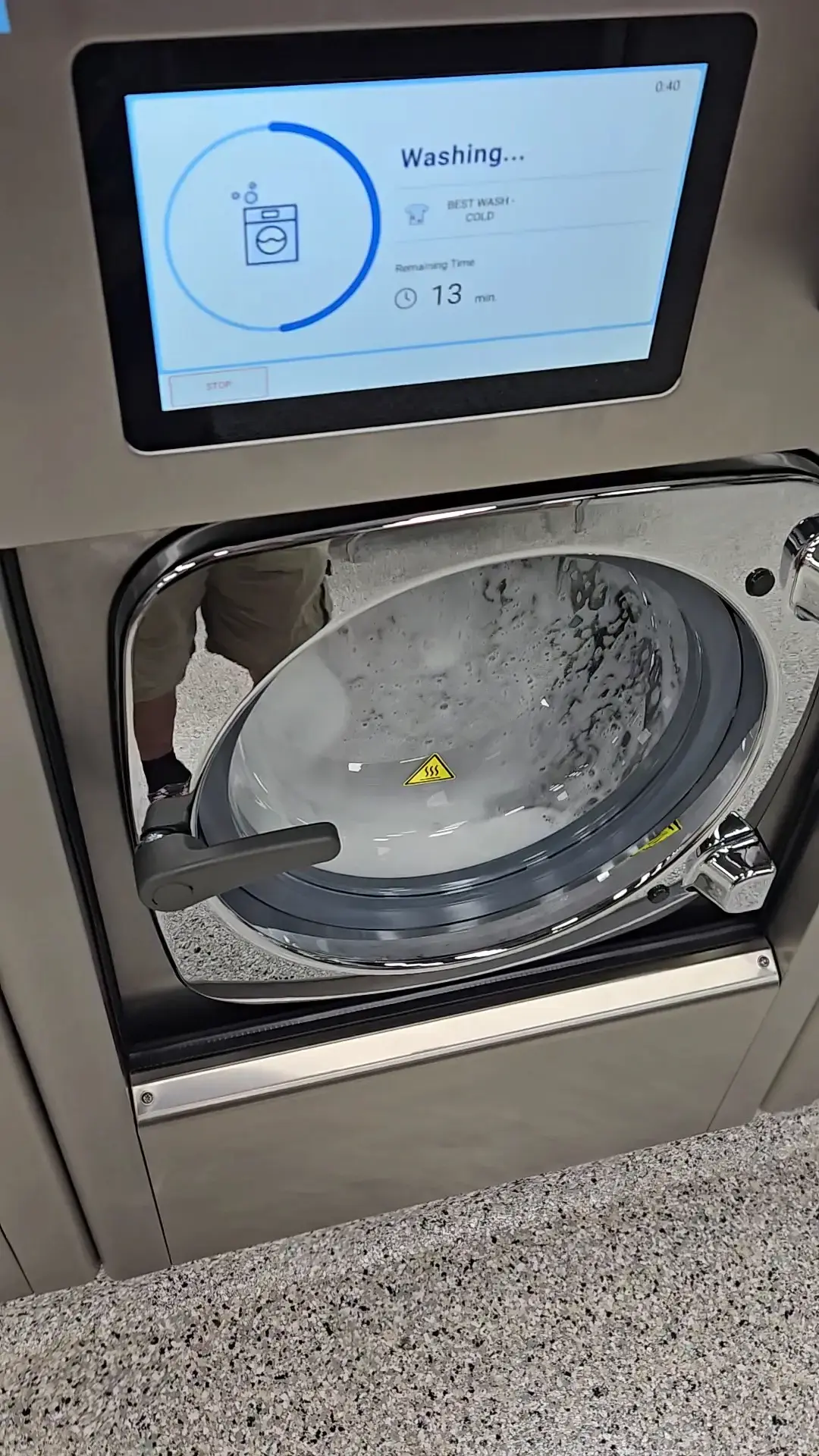 YoWash Laundromat - Image 14