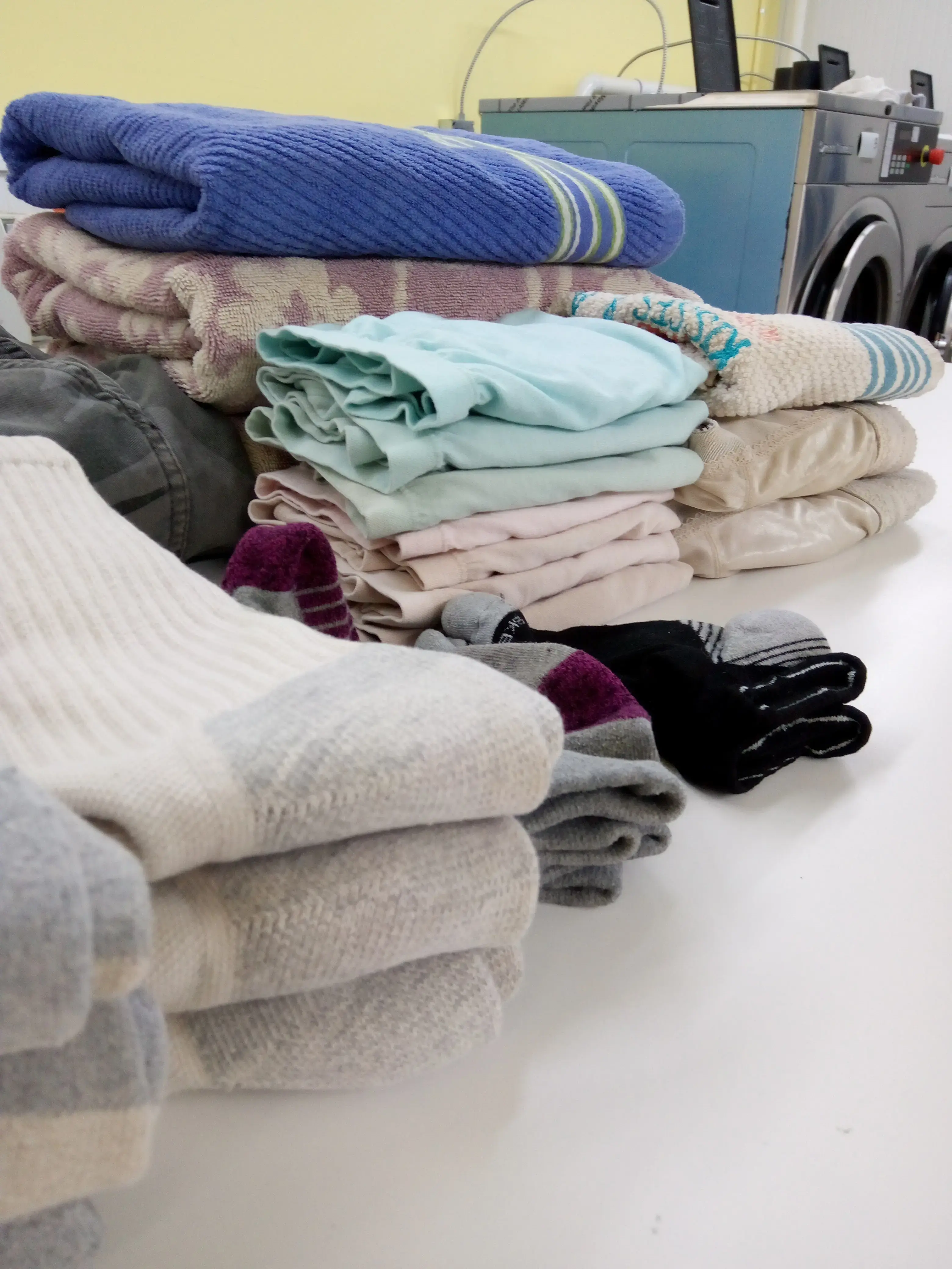 Z Clean Laundry location