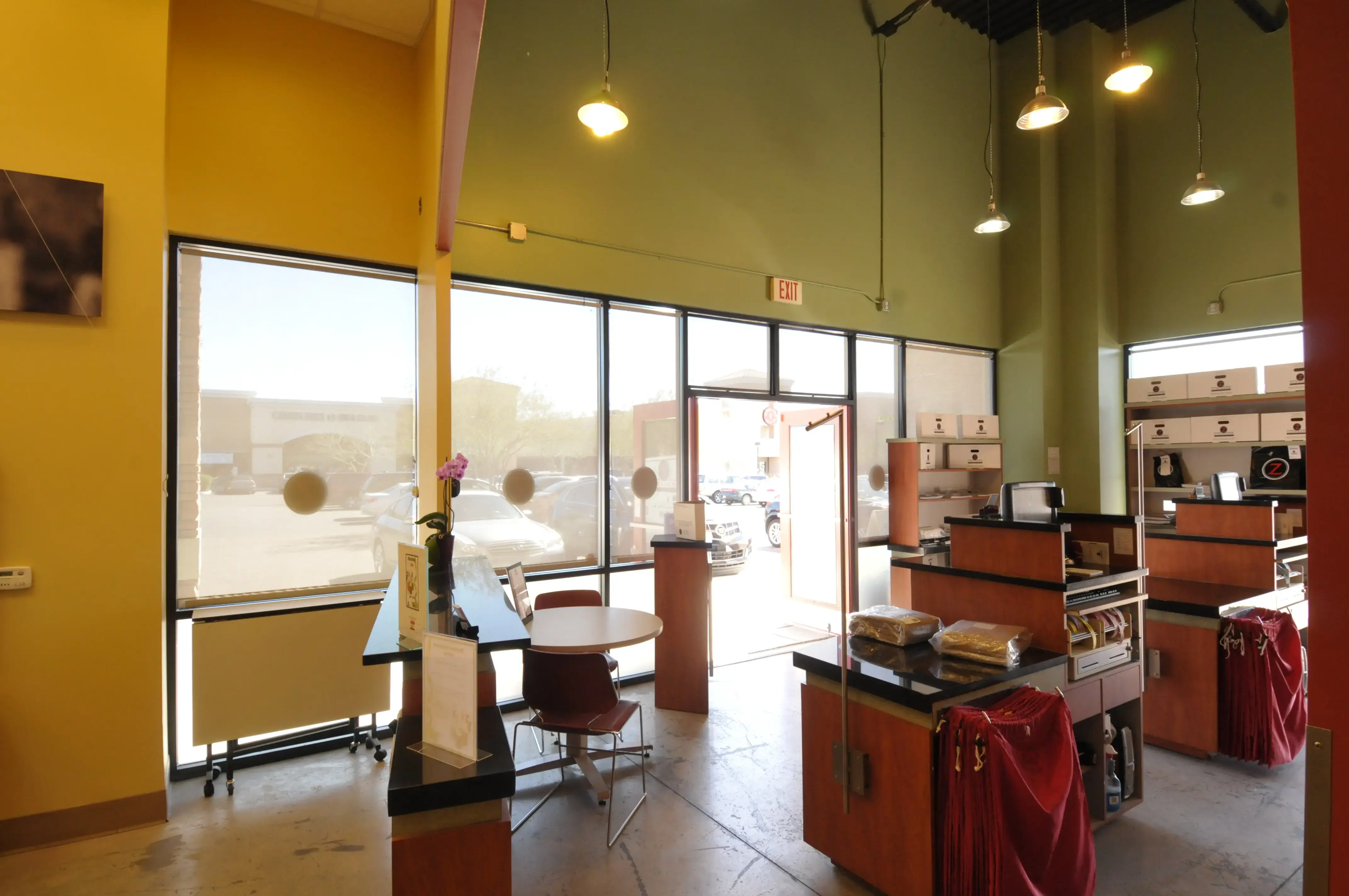 Z Cleaners - Image 4