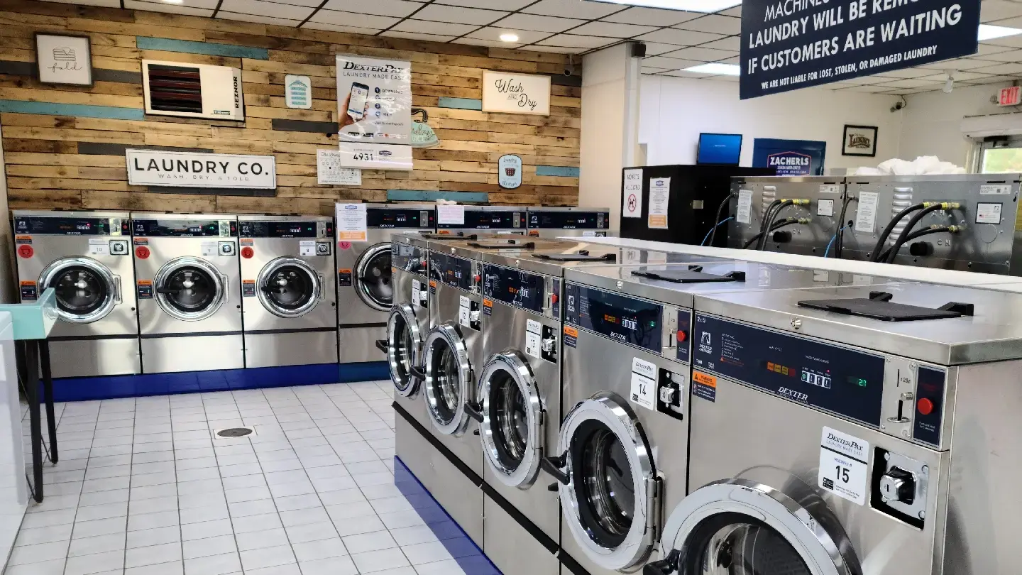 Zacherls Seneca Wash Center - Image 1