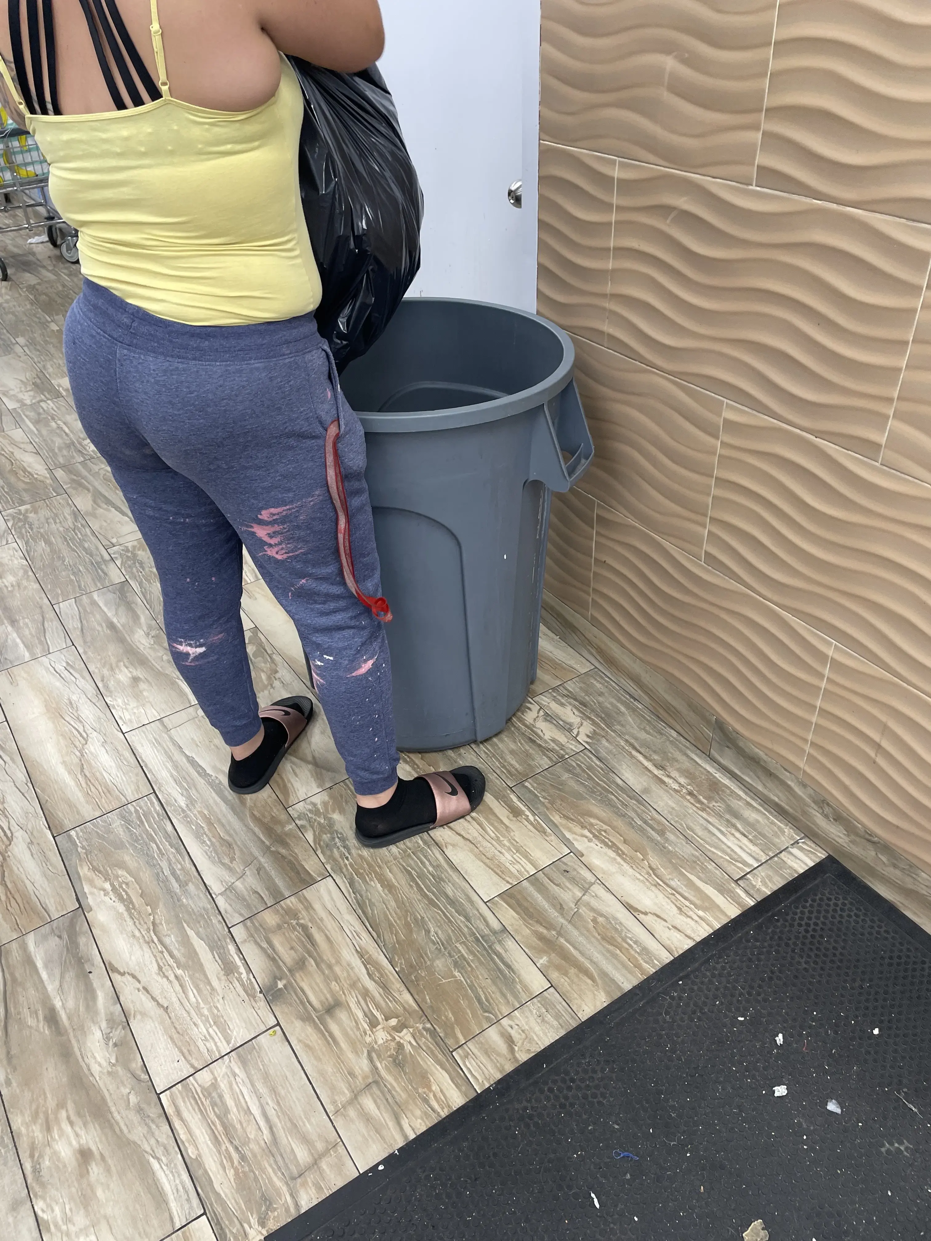 Zap Laundromat thumbnail 11