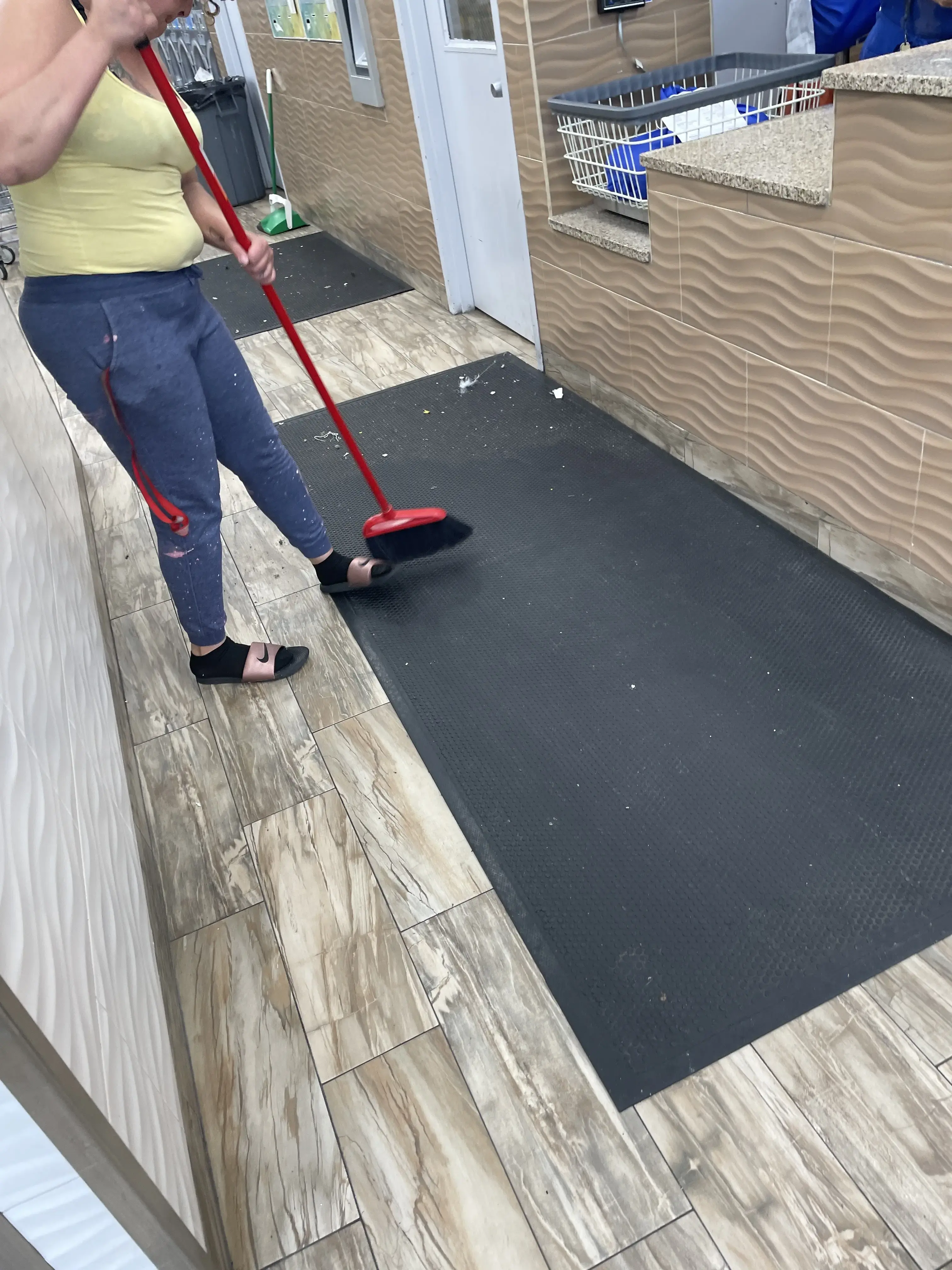 Zap Laundromat thumbnail 7