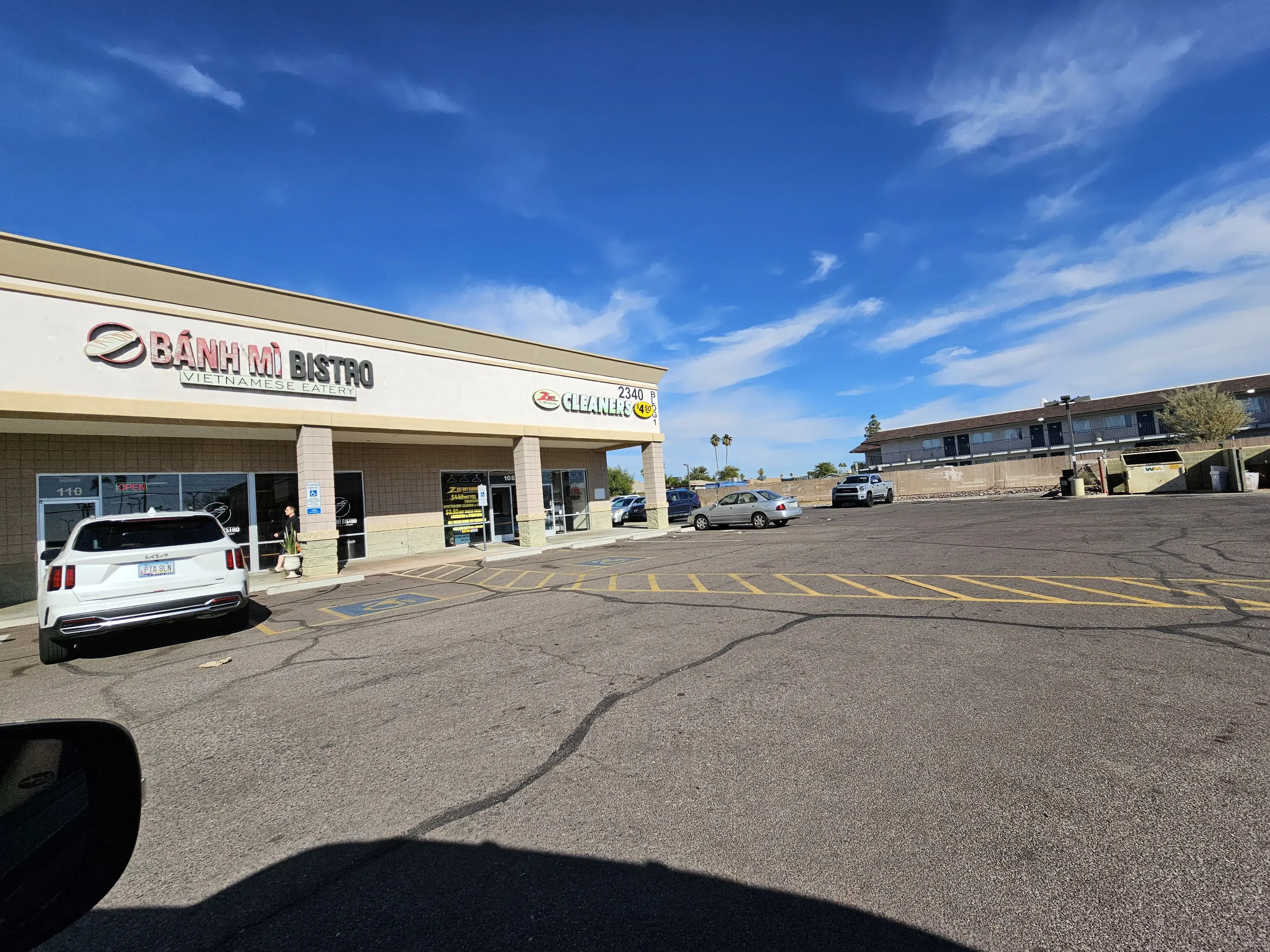 Zest Dry Cleaners thumbnail 1