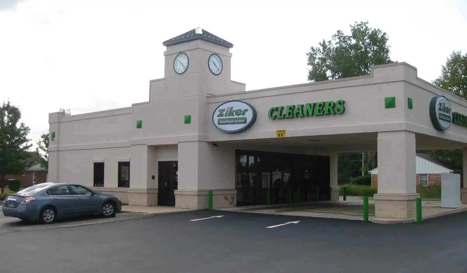 Ziker Cleaners & Joe Z Tailoring thumbnail 20