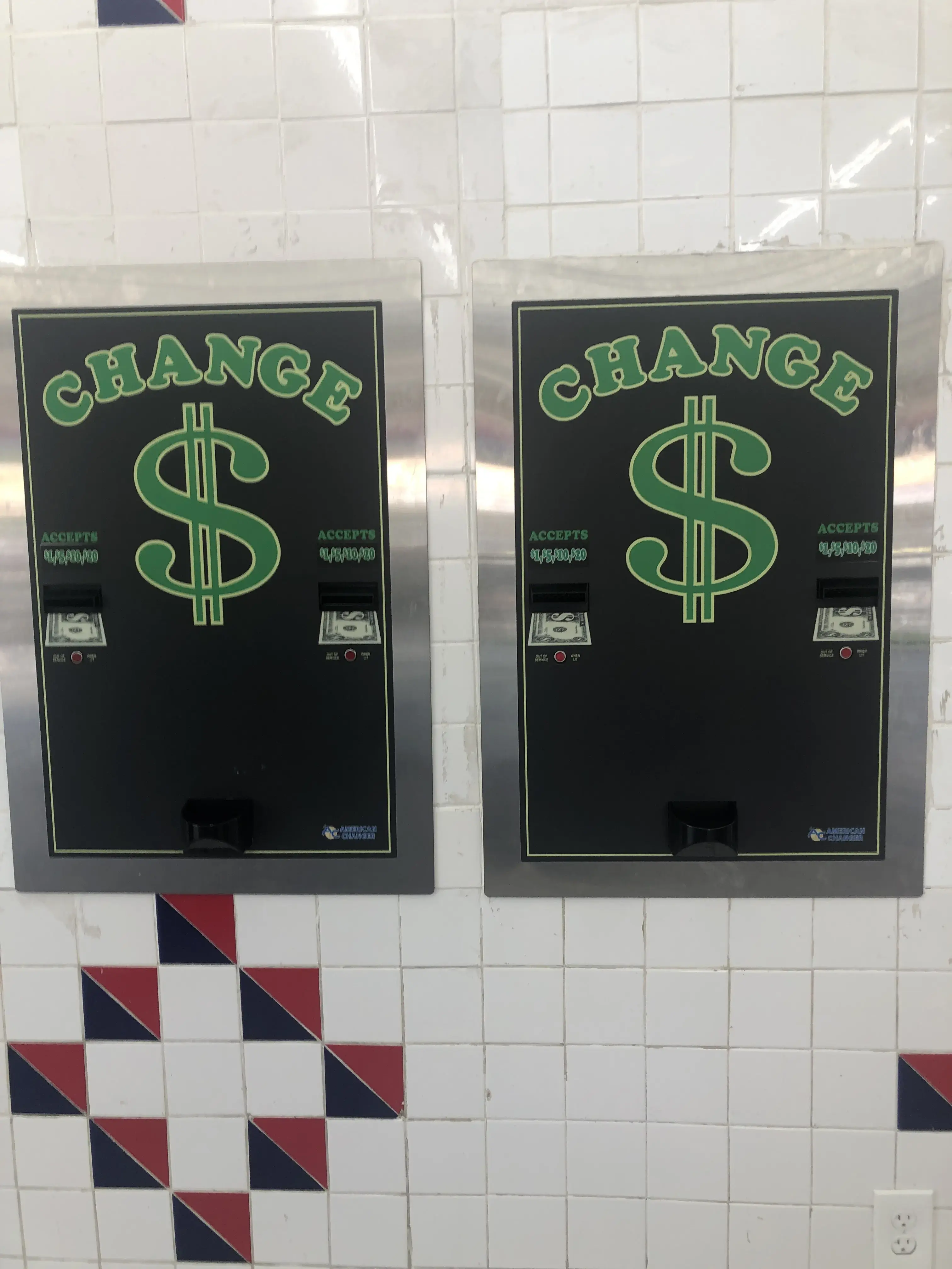 Zippy Coin Laundry - Image 7