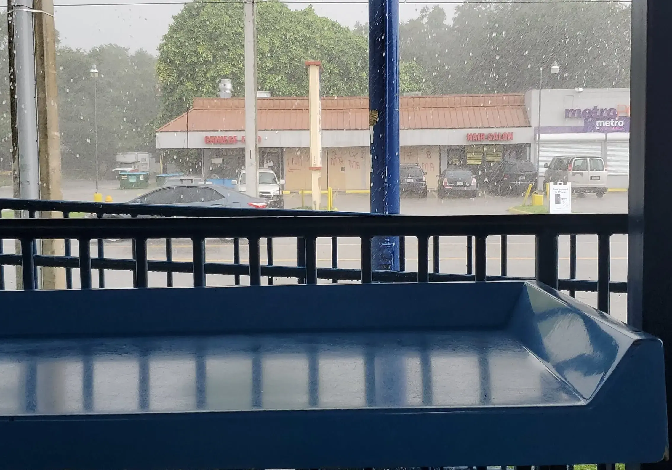 Zippy Coin Laundry - Image 16