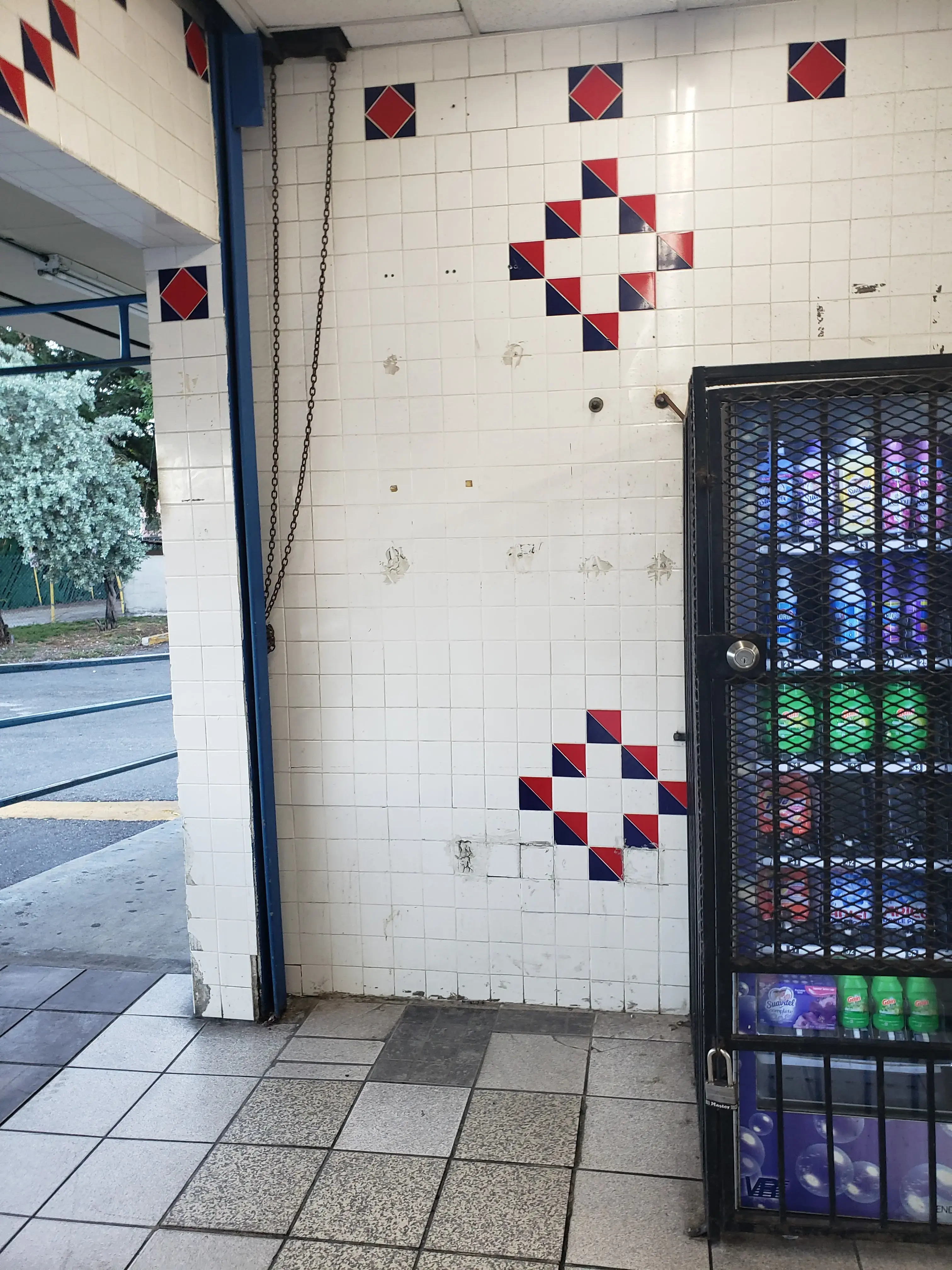 Zippy Coin Laundry - Image 5