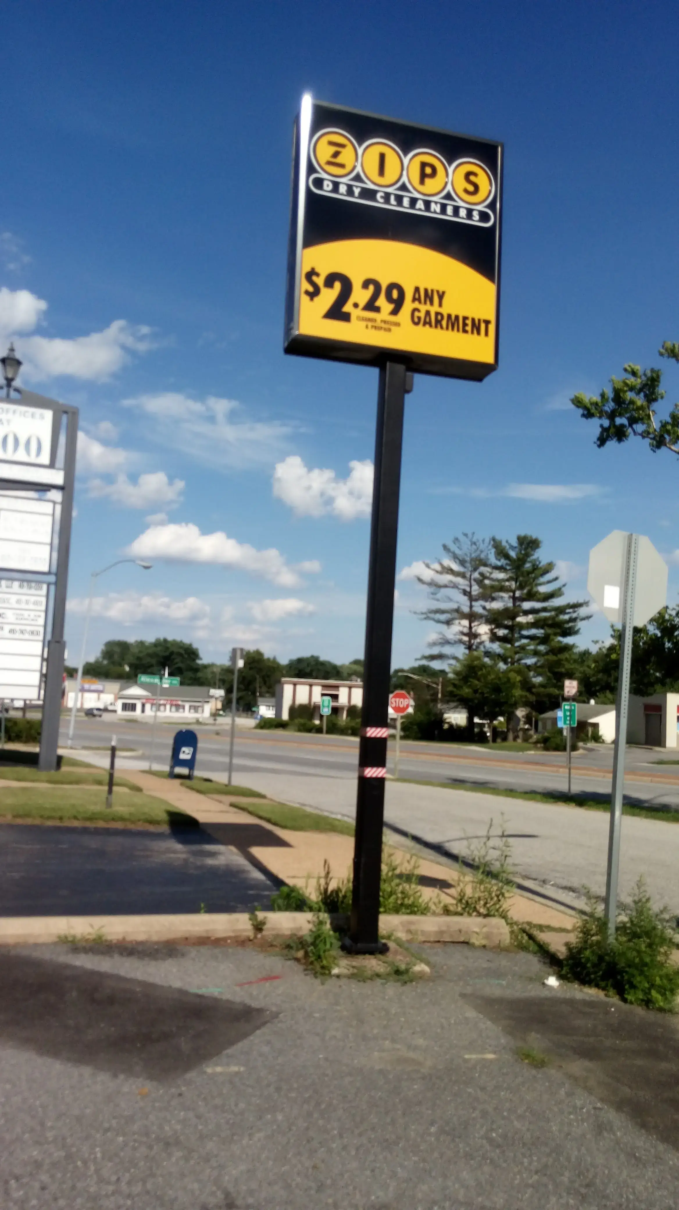 ZIPS Cleaners - Image 9