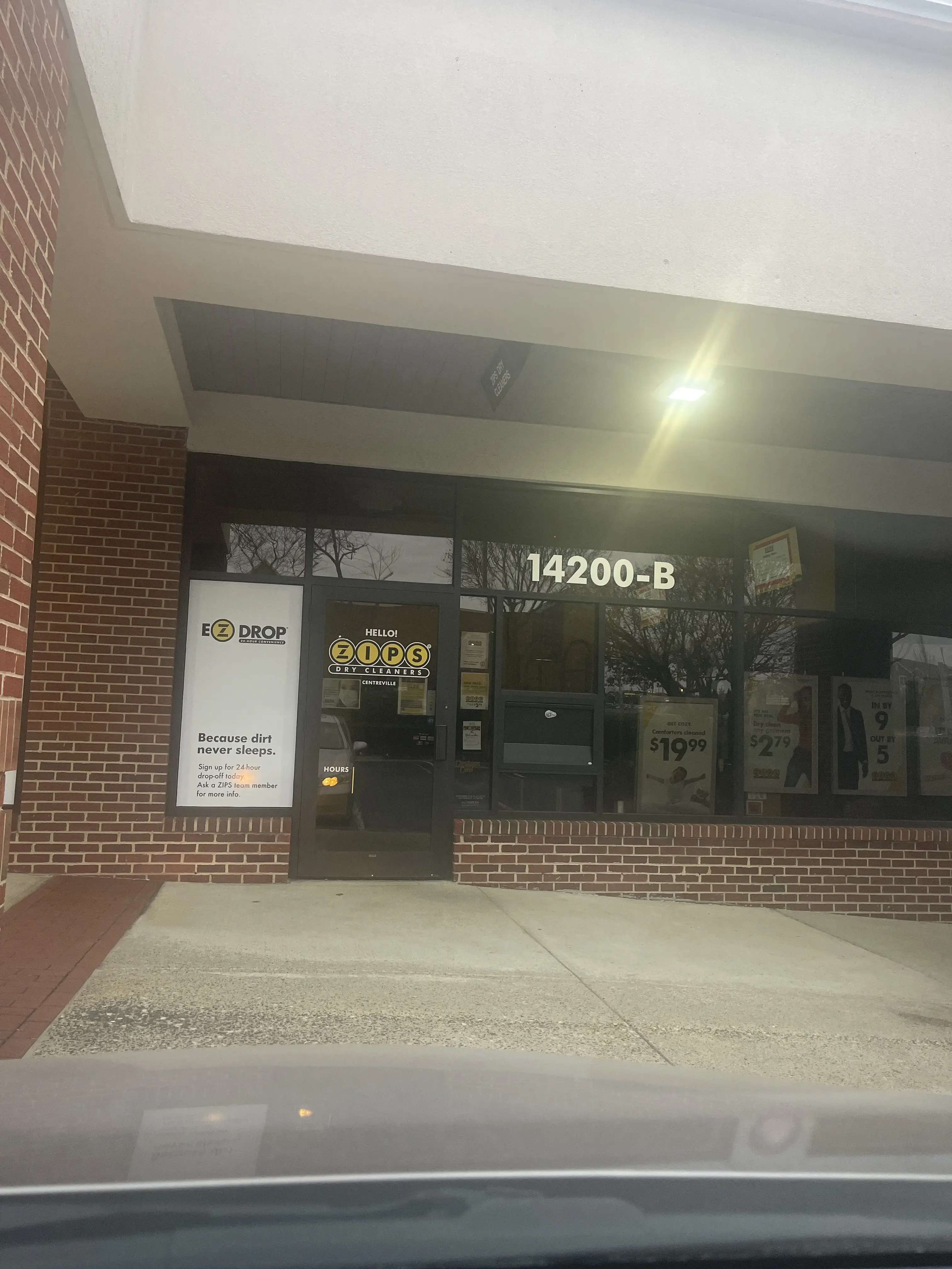 ZIPS Cleaners - Image 18