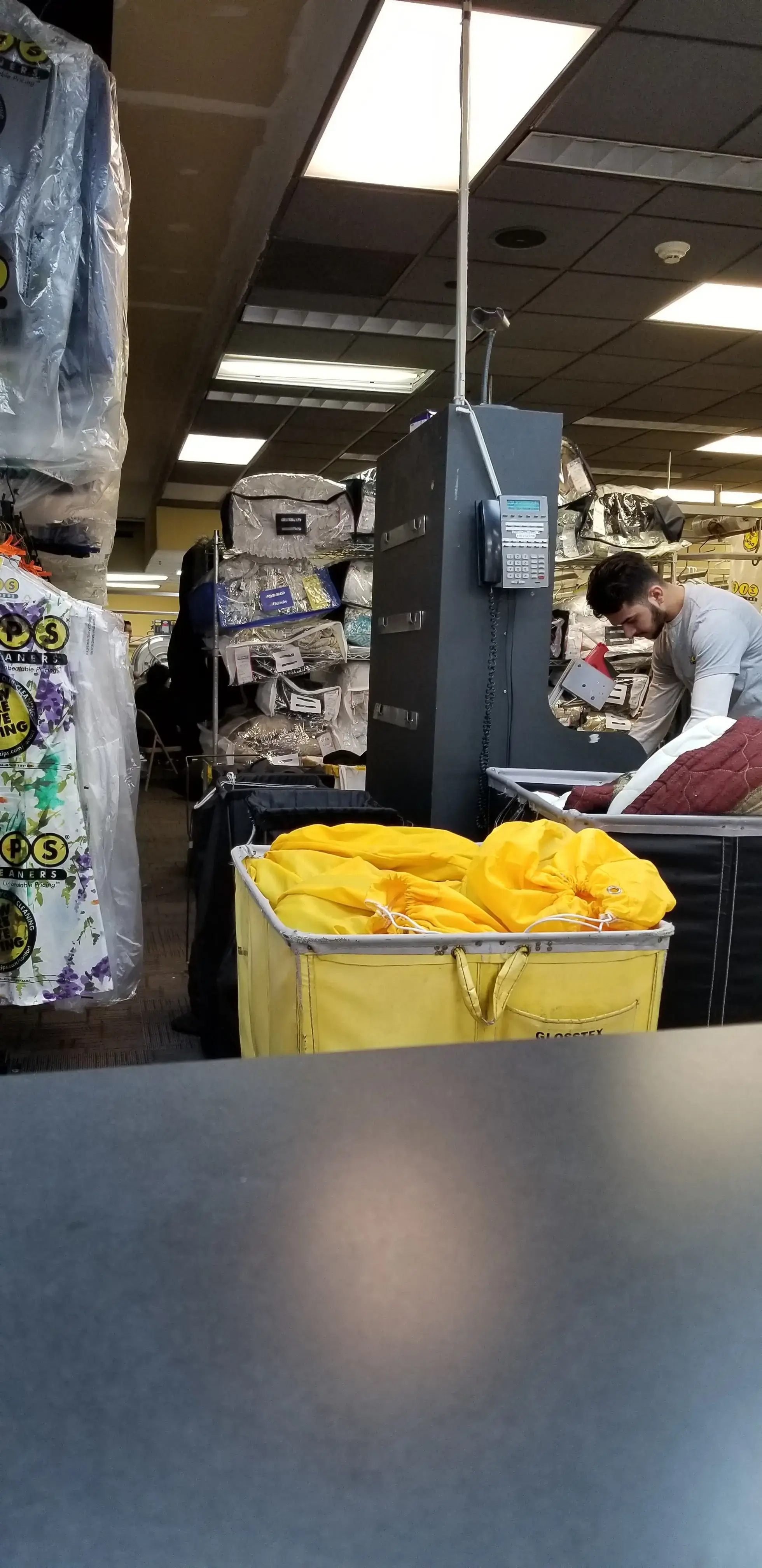 ZIPS Cleaners thumbnail 14