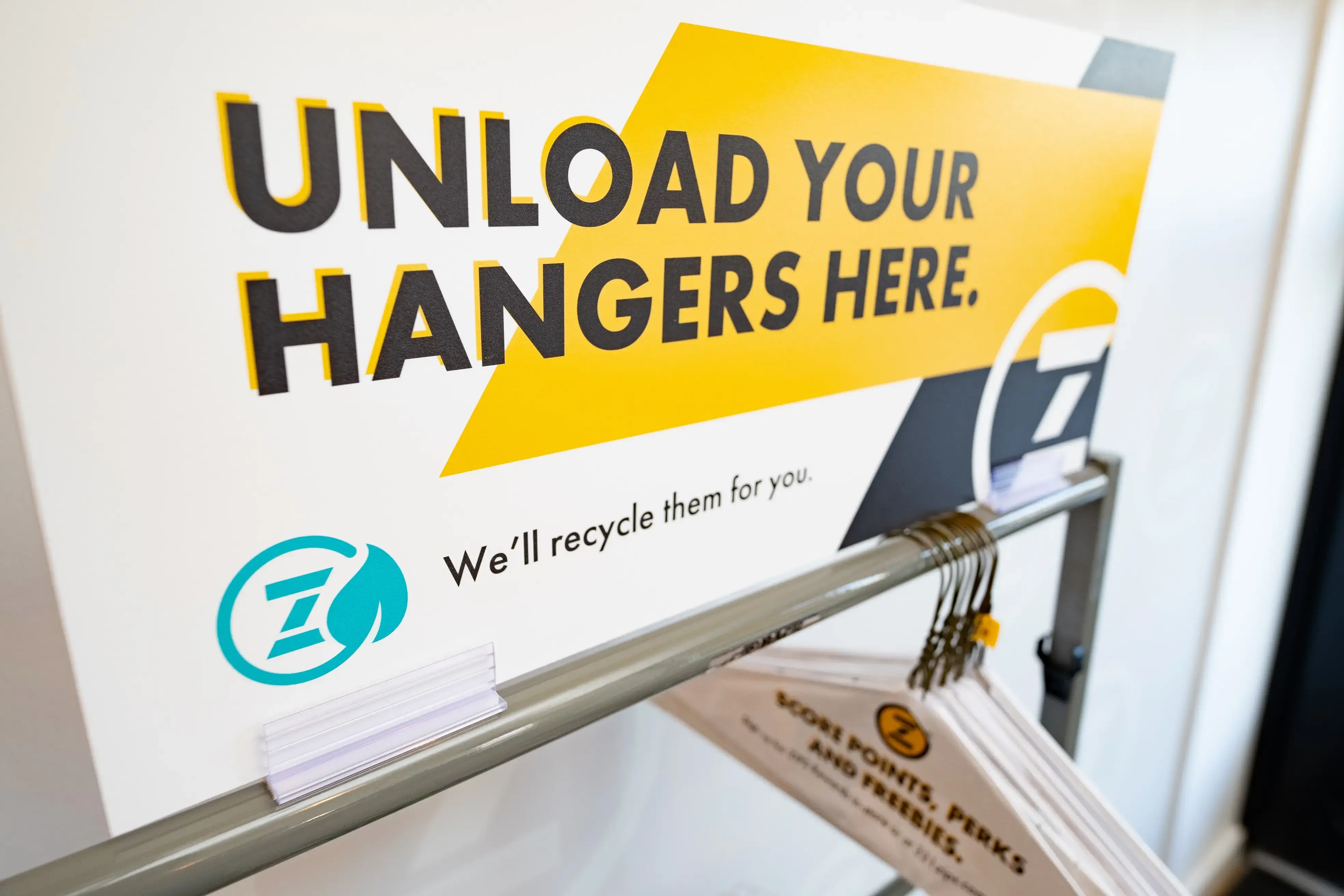 ZIPS Cleaners thumbnail 13