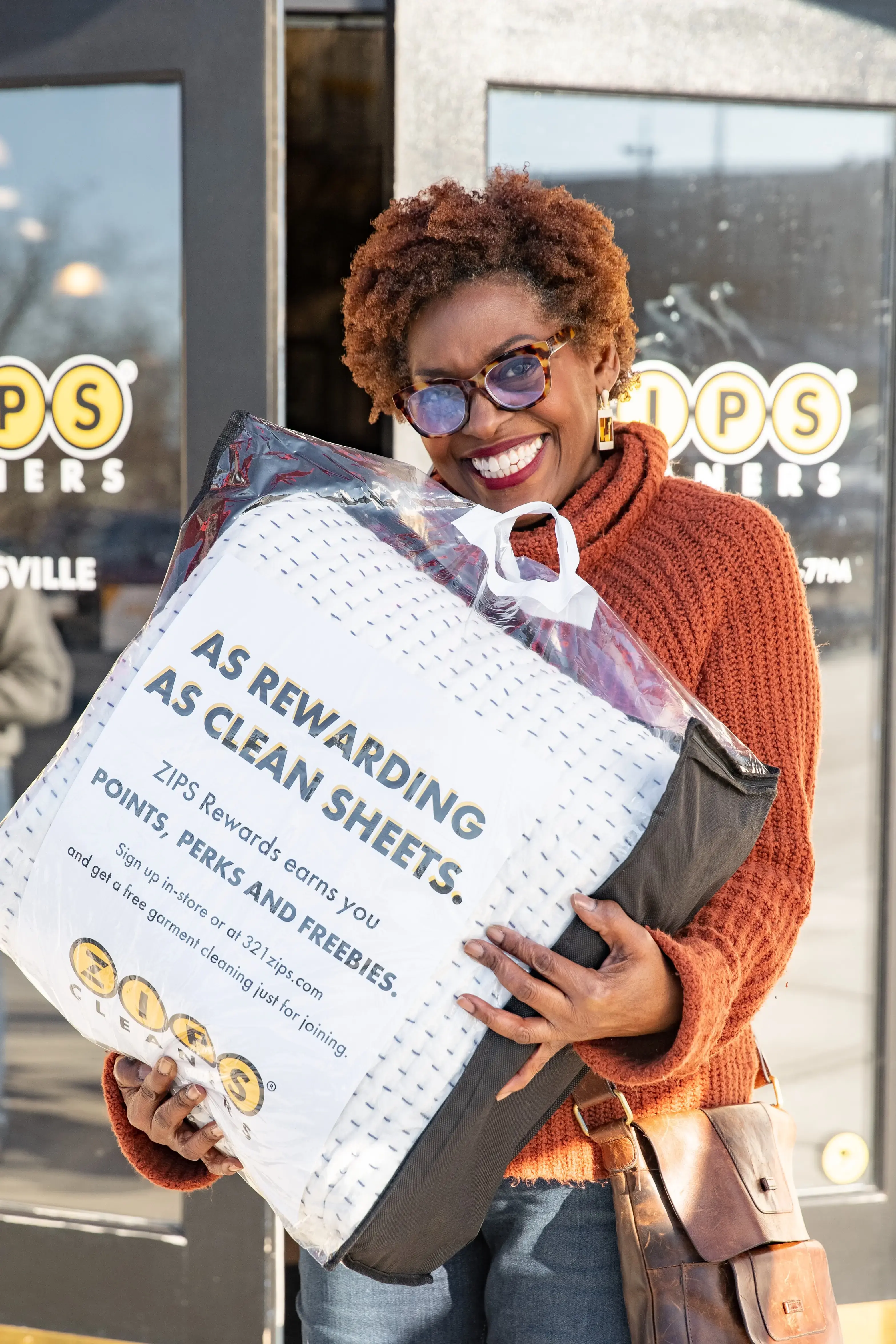 ZIPS Cleaners - Image 15