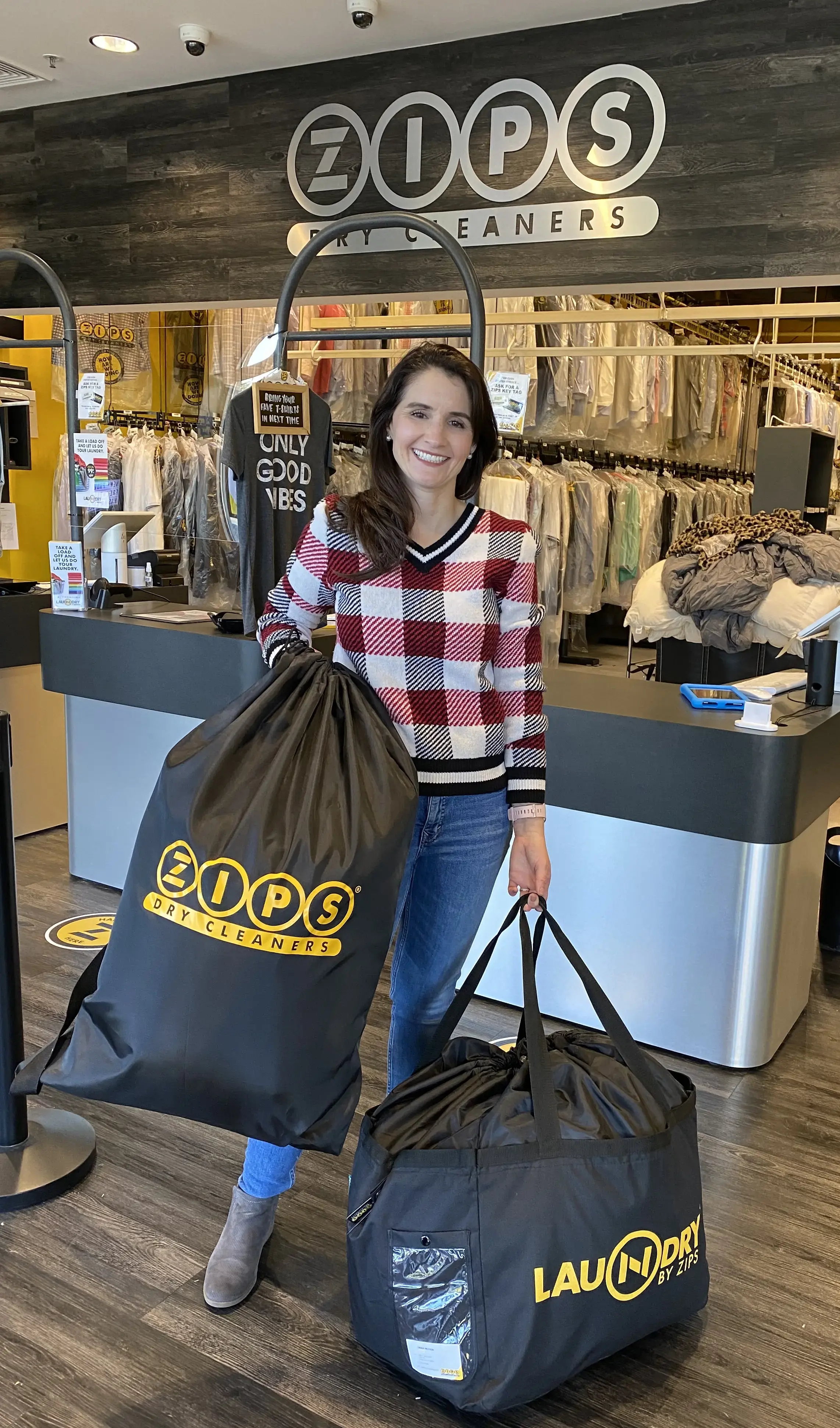 ZIPS Cleaners - Image 4