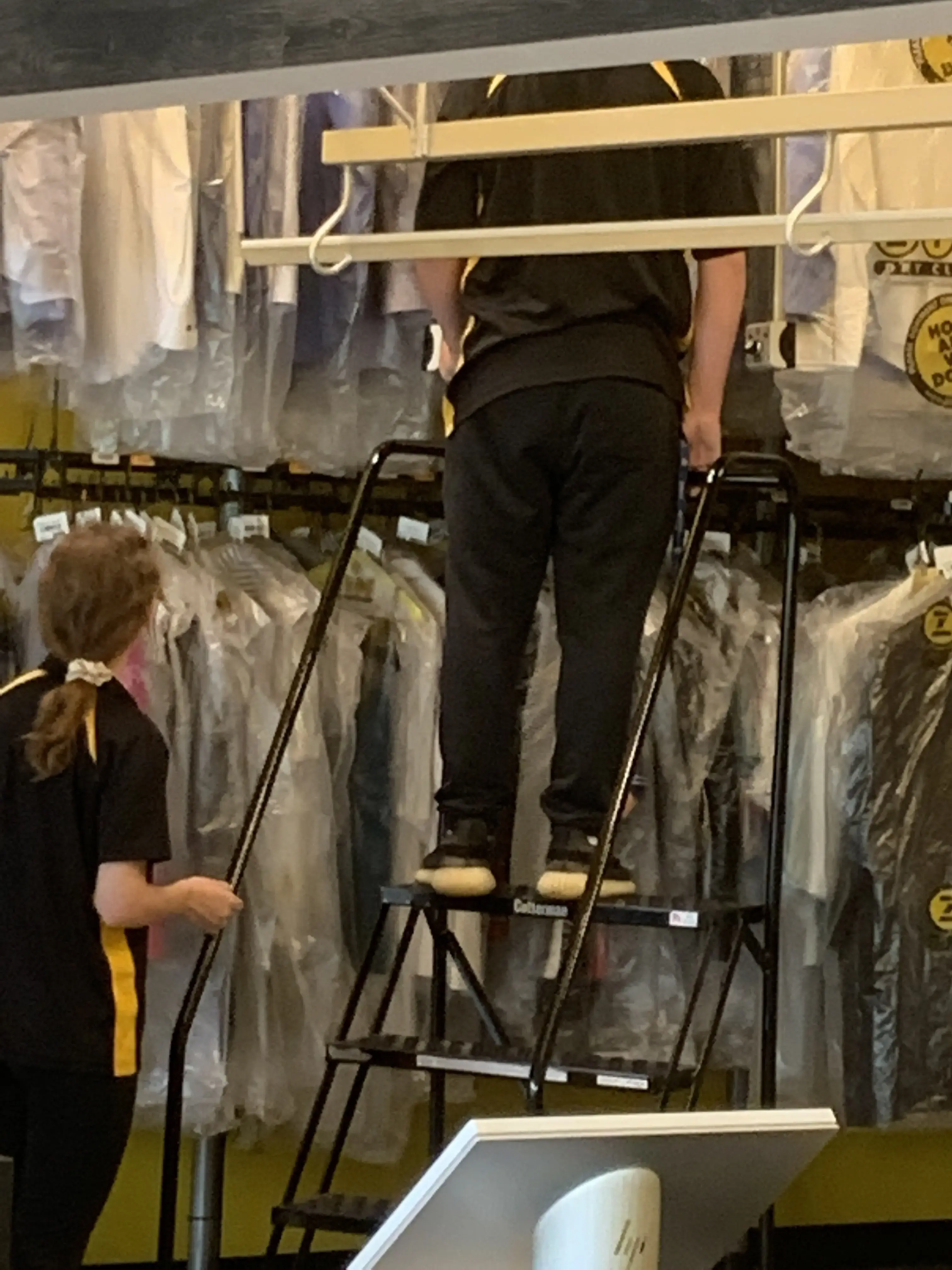 ZIPS Cleaners - Image 18