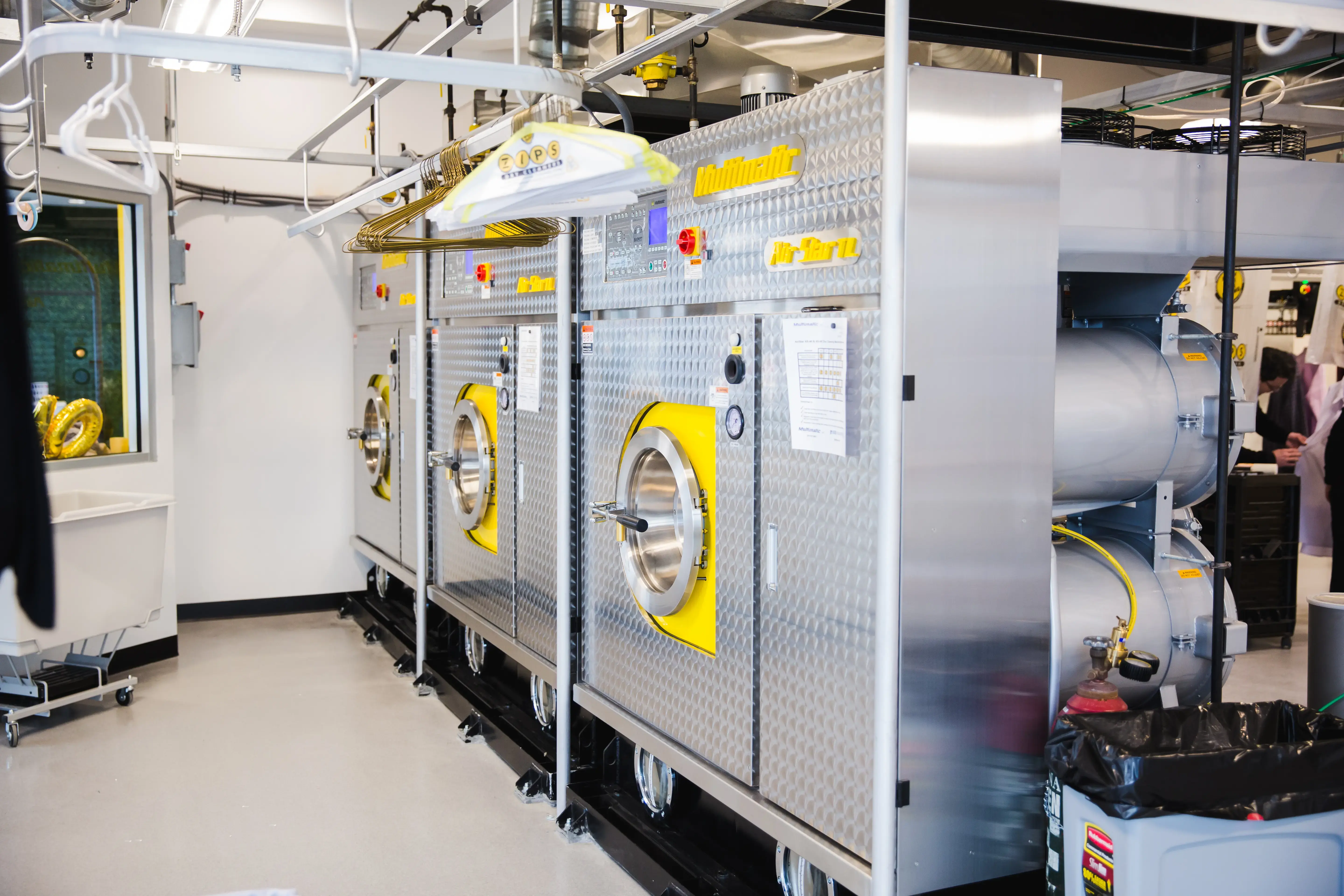 ZIPS Cleaners - Image 9