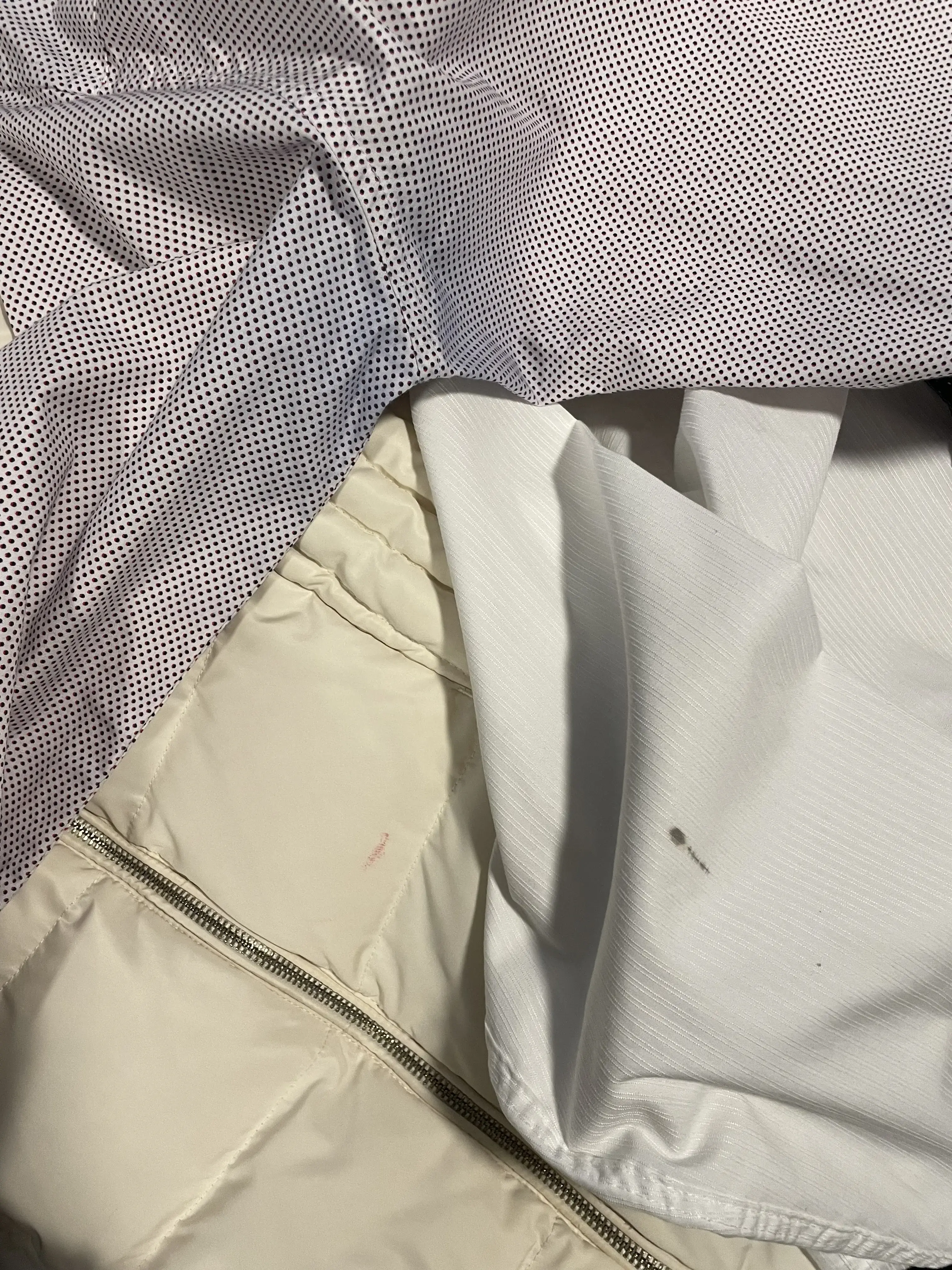 ZIPS Cleaners - Image 15