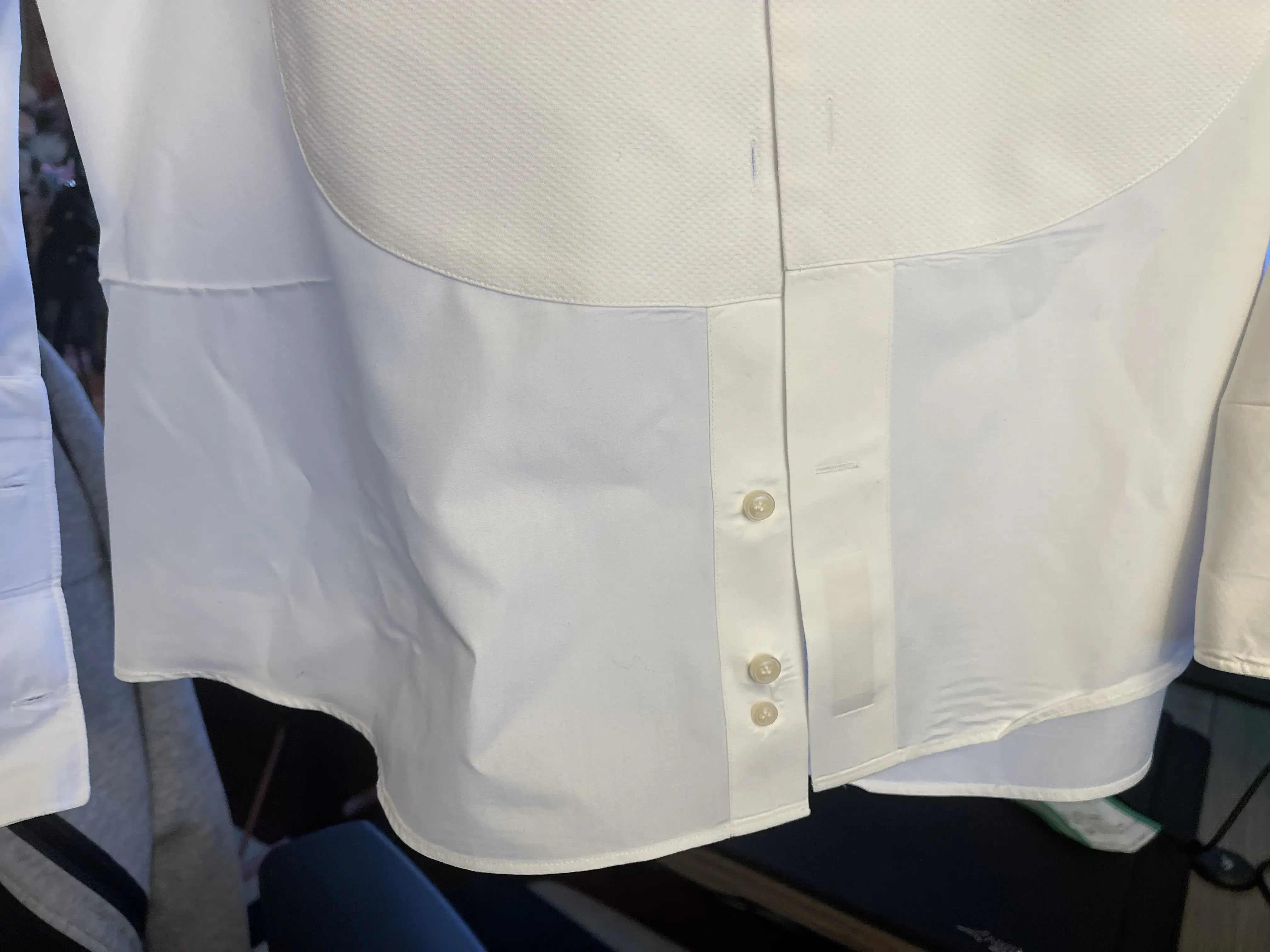 ZIPS Cleaners - Image 7