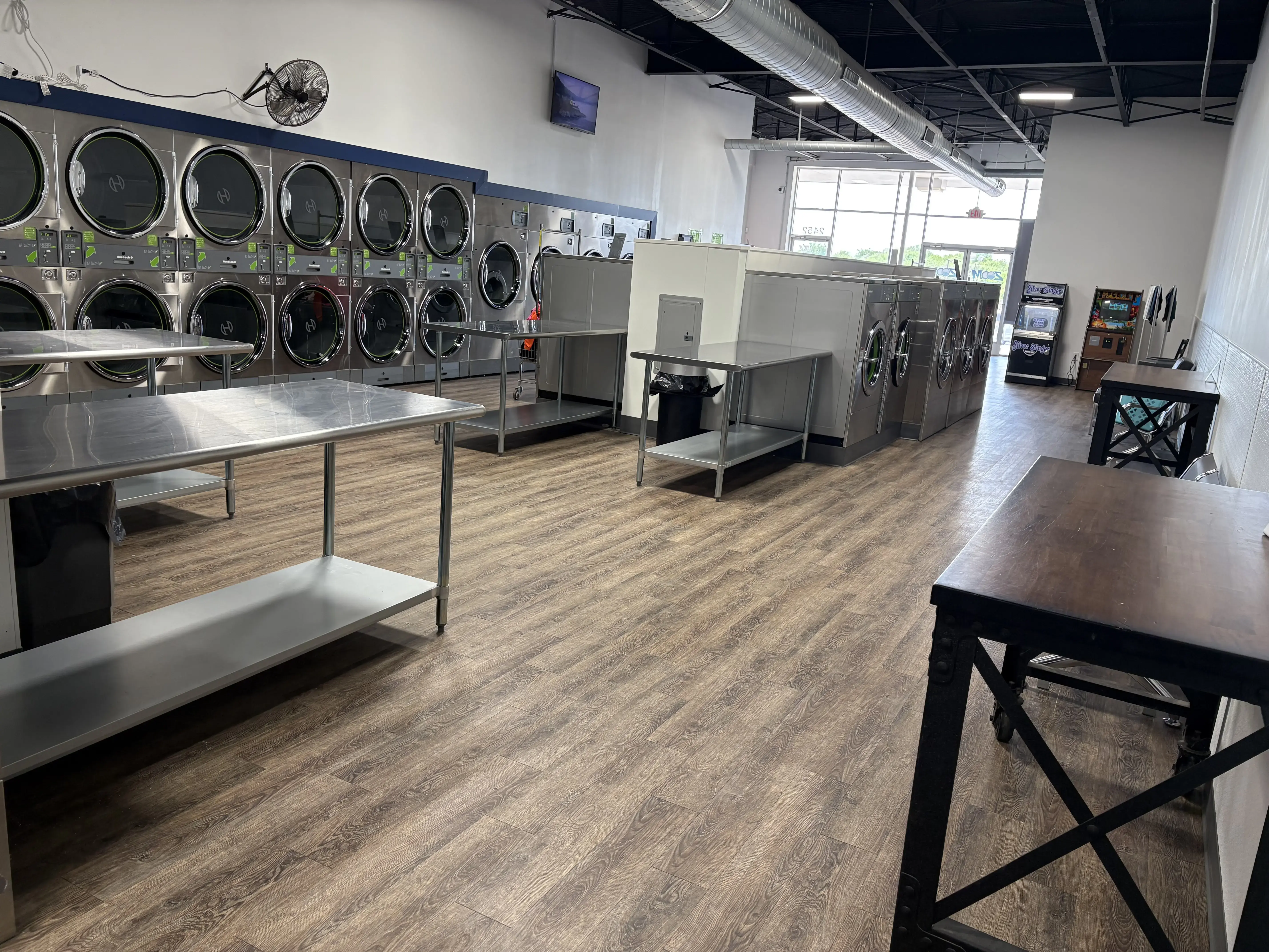Zoom Express Laundry | Fort Worth thumbnail 4