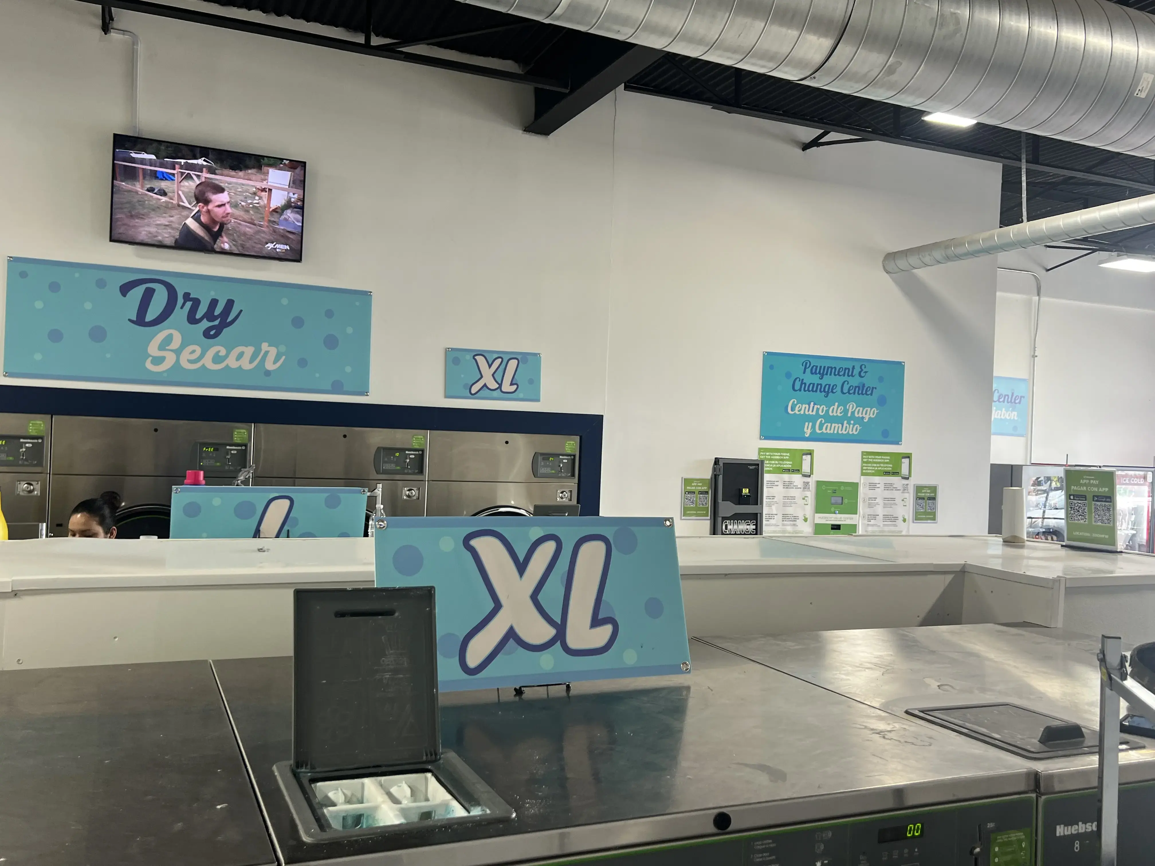 Zoom Express Laundry | Fort Worth - Image 16