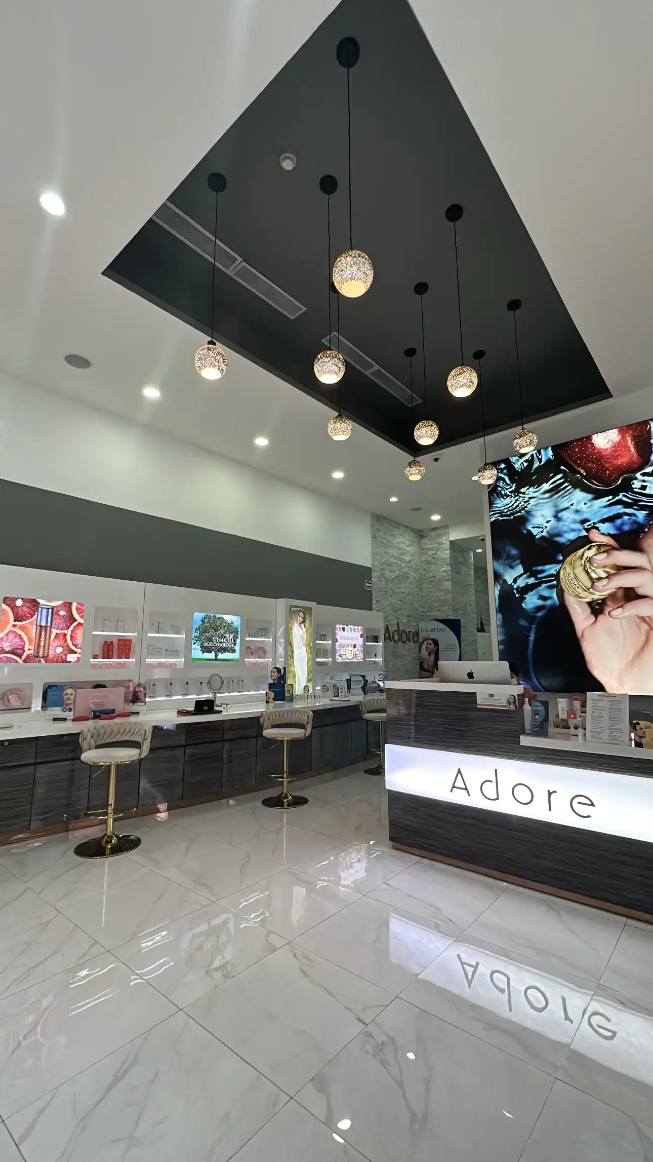 Adore MediSpa | Botox, Células Madre y Medicina Estética Regenerativa en Cancún