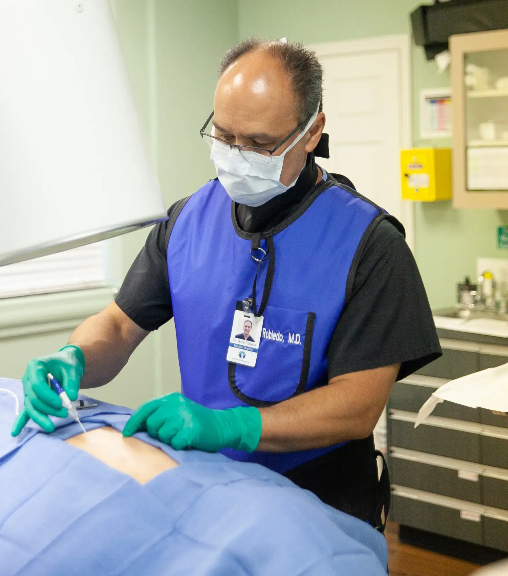 Advanced Interventional Pain Consultants Dr. Jaime Robledo photo 2