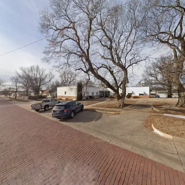 Advanced Mobile Healthcare and Community Clinic