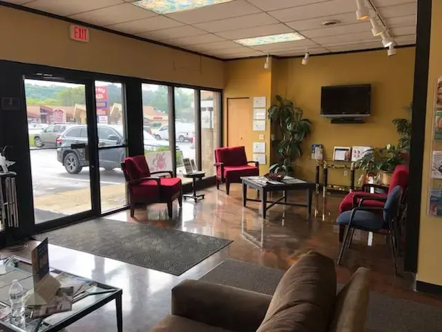 Advanced Vein Center photo 4