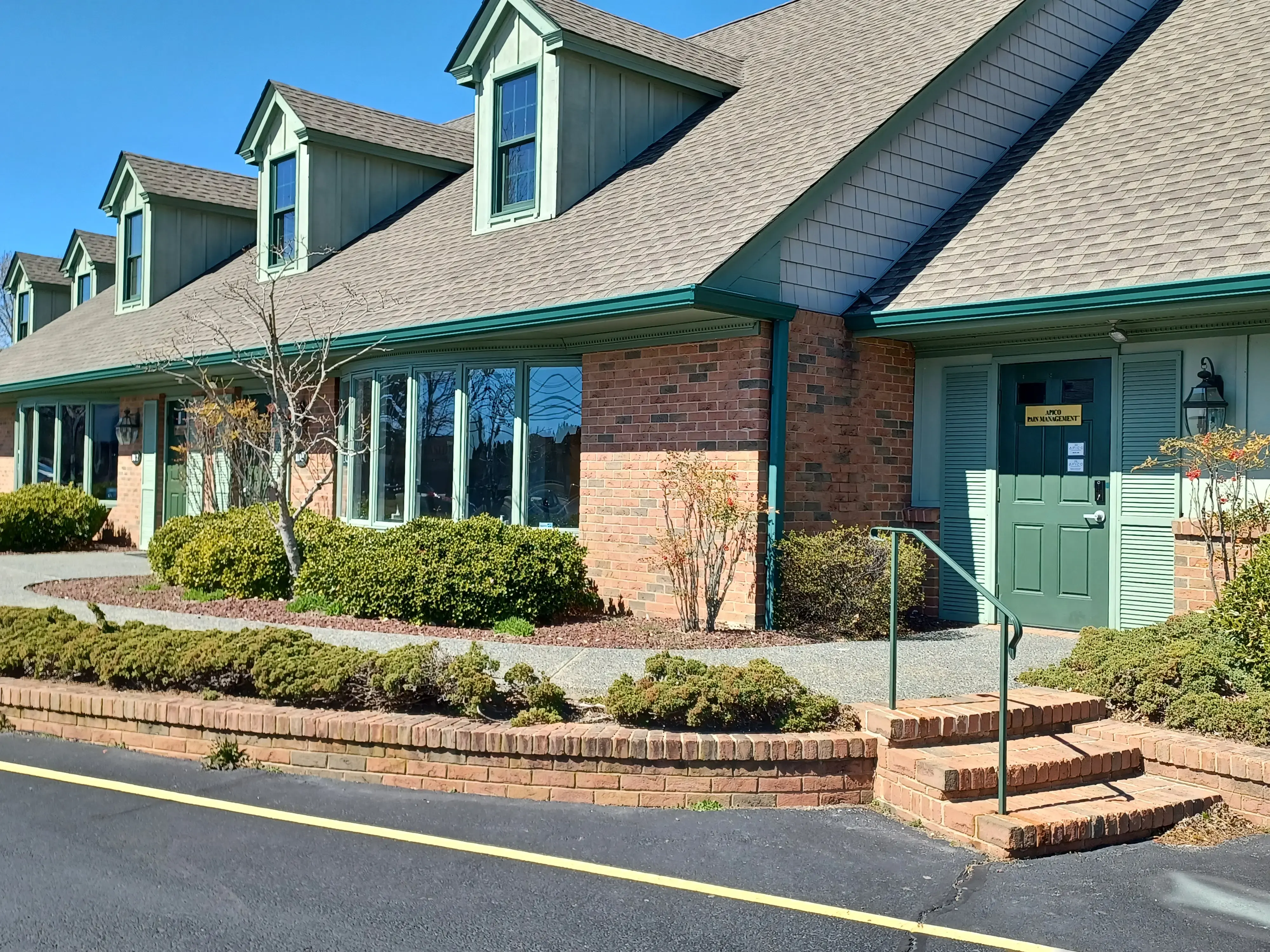 APICO Pain Management photo 2