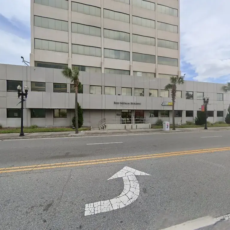 Carlos R. Tandron, MD