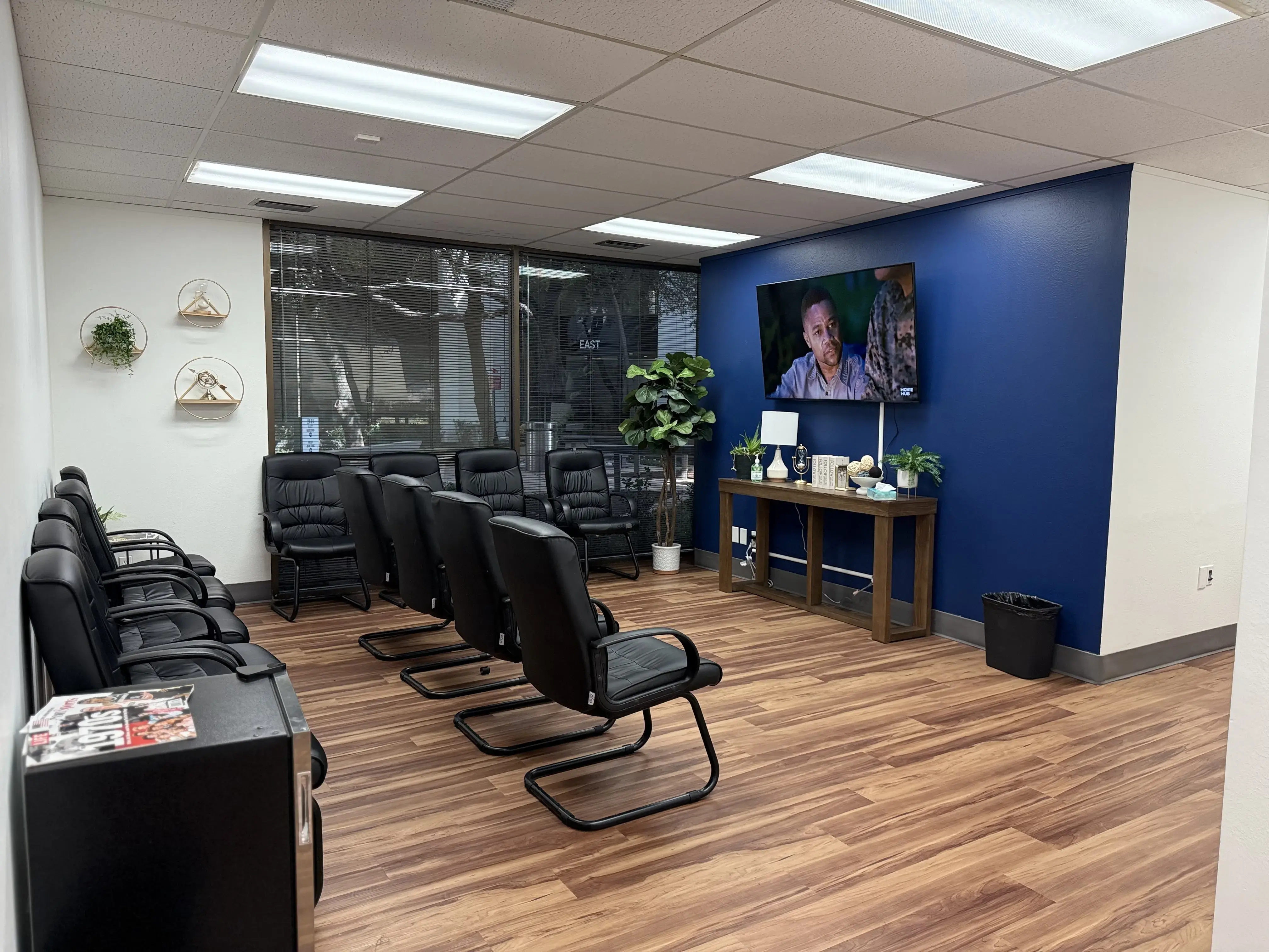 Comprehensive Spine Center of Dallas - Farmers Branch Location photo 2