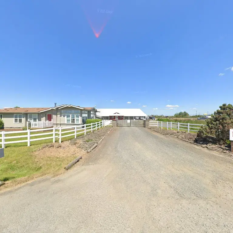 Del Oeste Equine Hospital LLC - Chris Camp, DVM