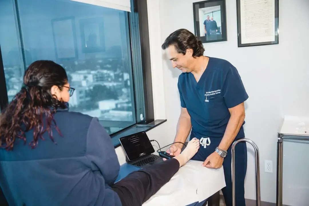 Dr. Bob Baravarian, DPM photo 4