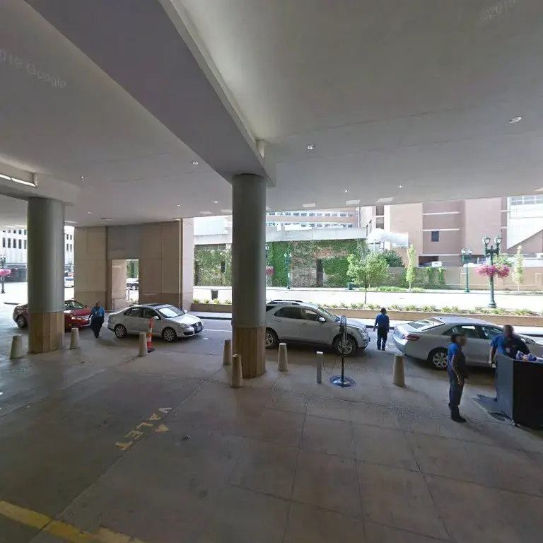 Dr. Cecilia Pascual-Garrido, MD, PhD