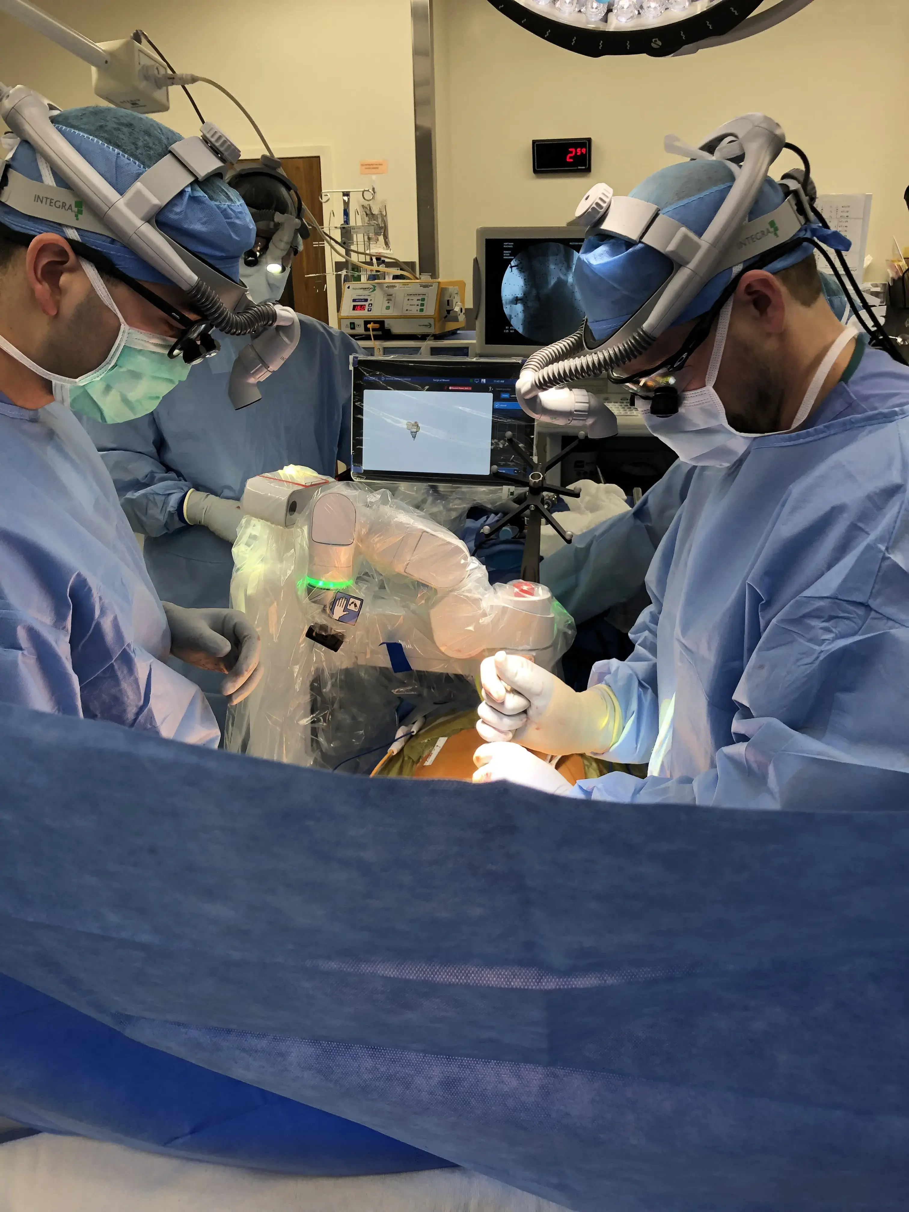 Dr. Ehsan Jazini photo 5