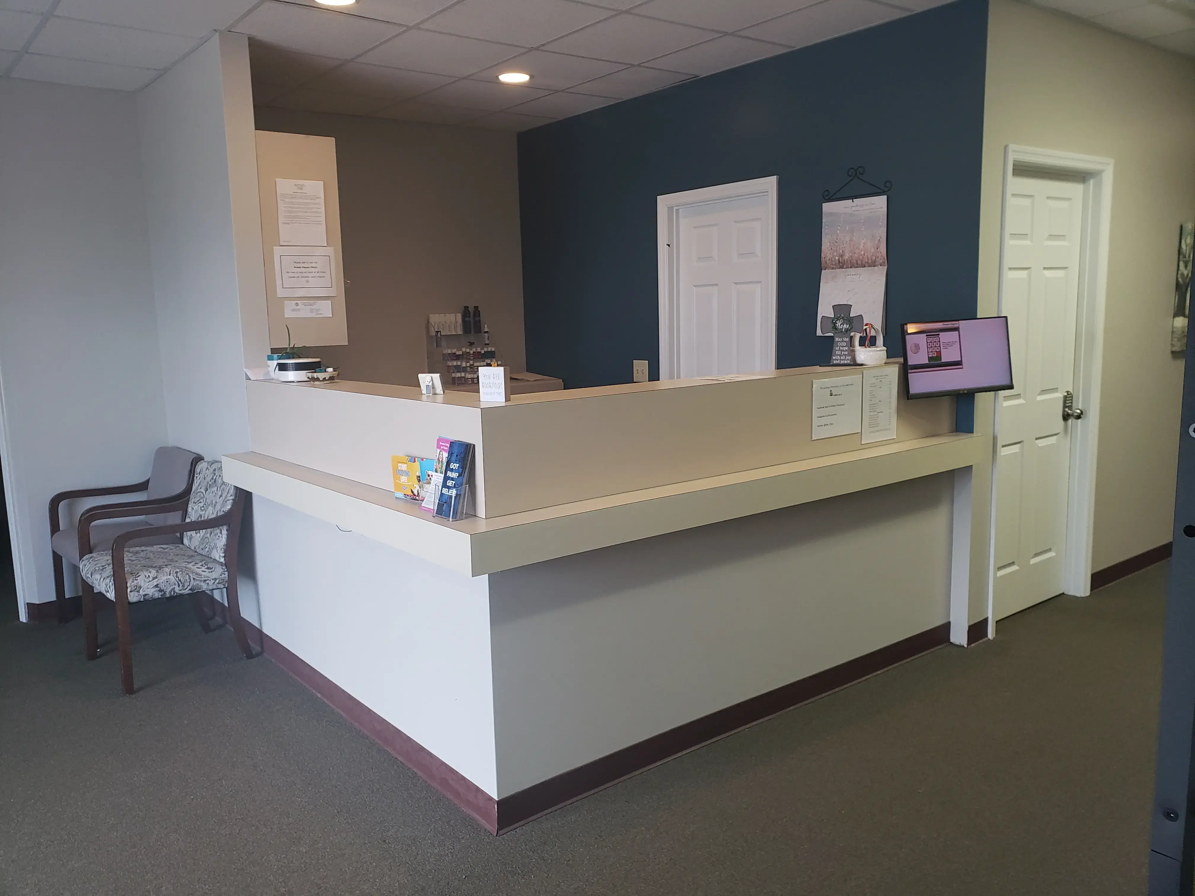 Elevate Medical Center: Your Clinic for Knee Pain, Back Pain, Headaches, Migraine, Hip Pain photo 4