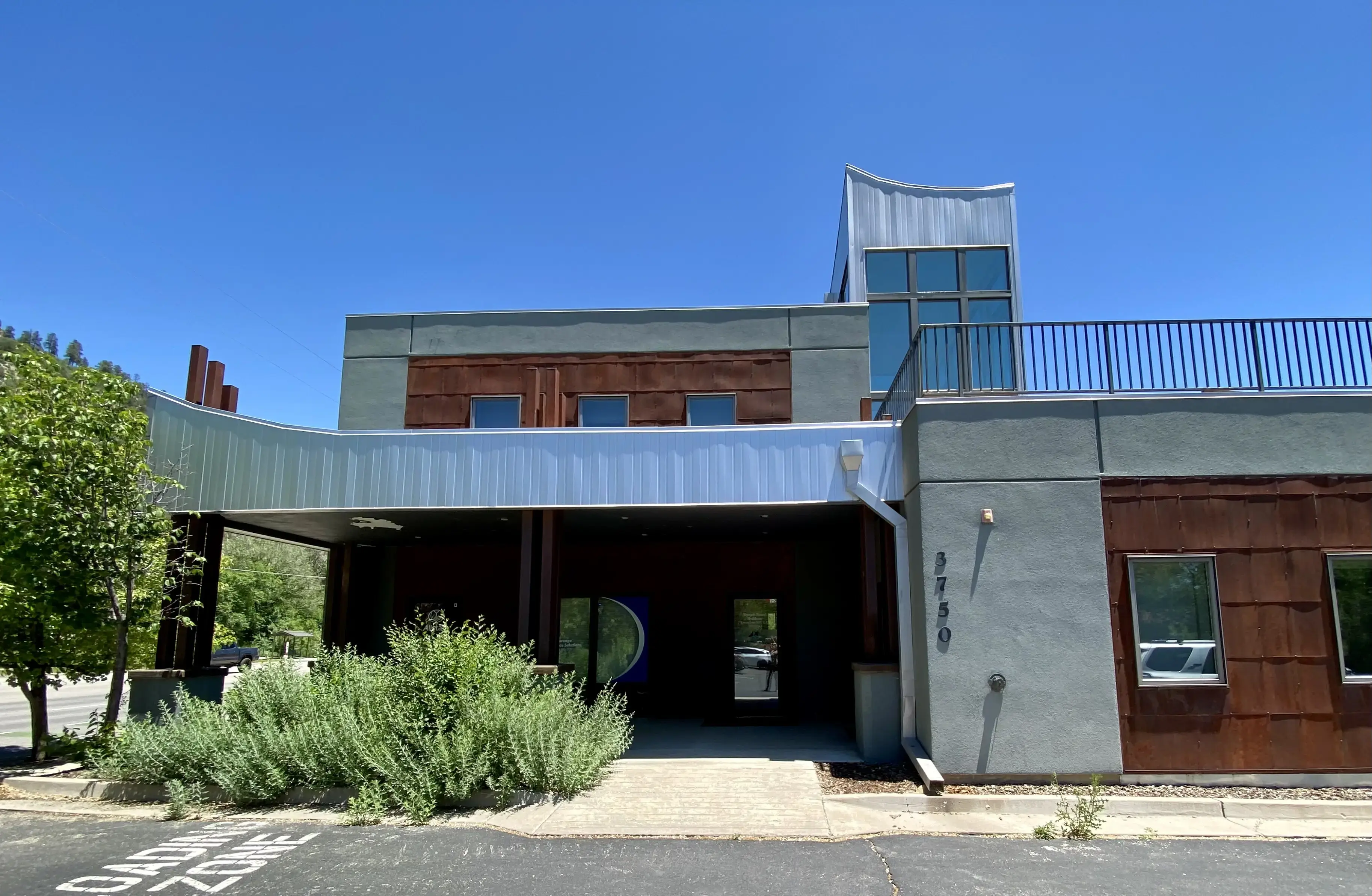 Elevated Medicine photo 5