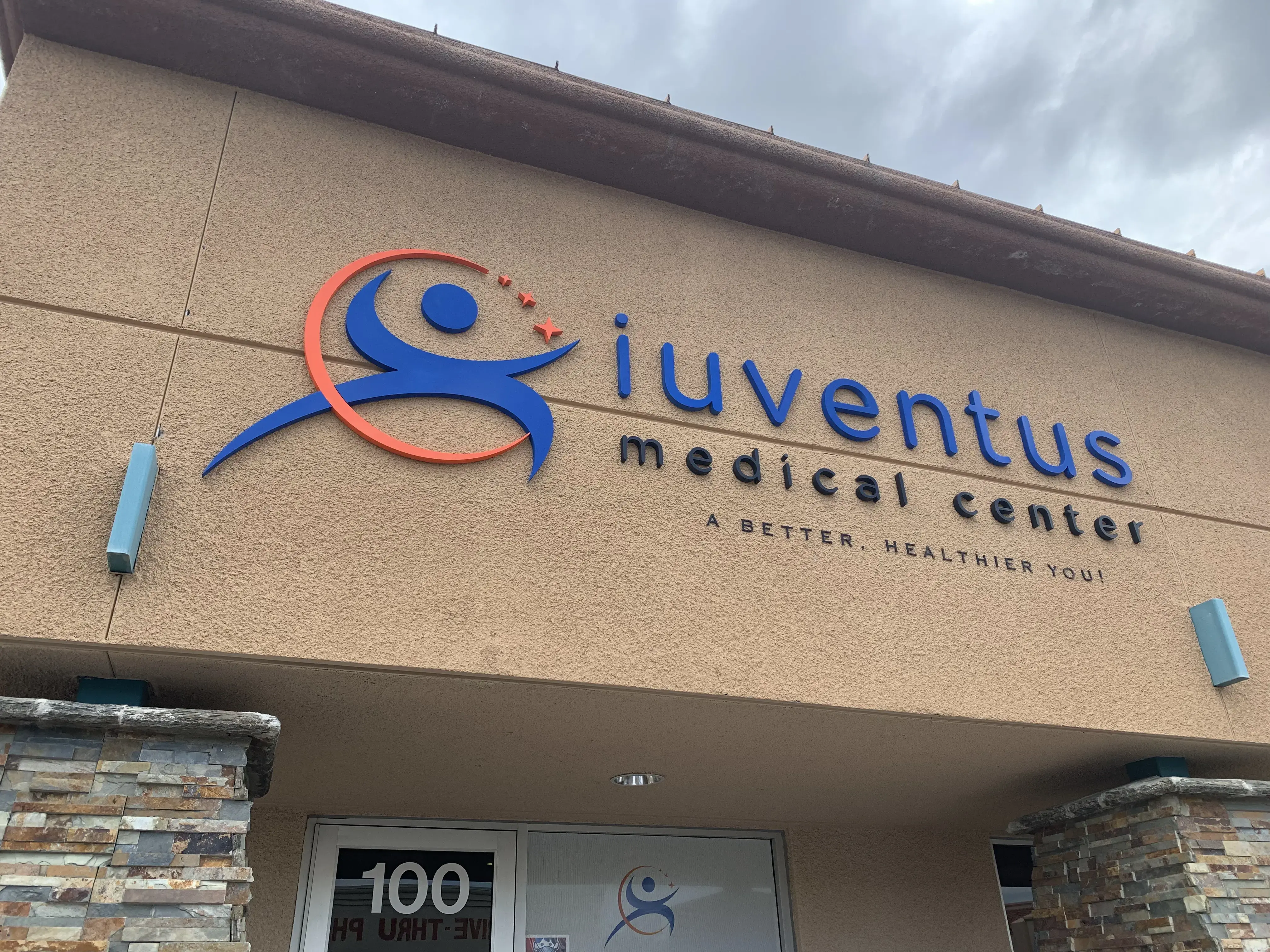 IUVENTUS MEDICAL CENTER photo 3
