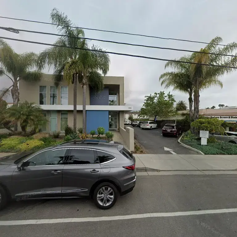 Jervis Yau, MD- Sports Orthopedic Surgeon