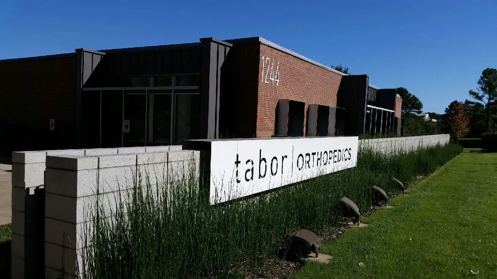 Judith R. Lee-Sigler, MD photo 3