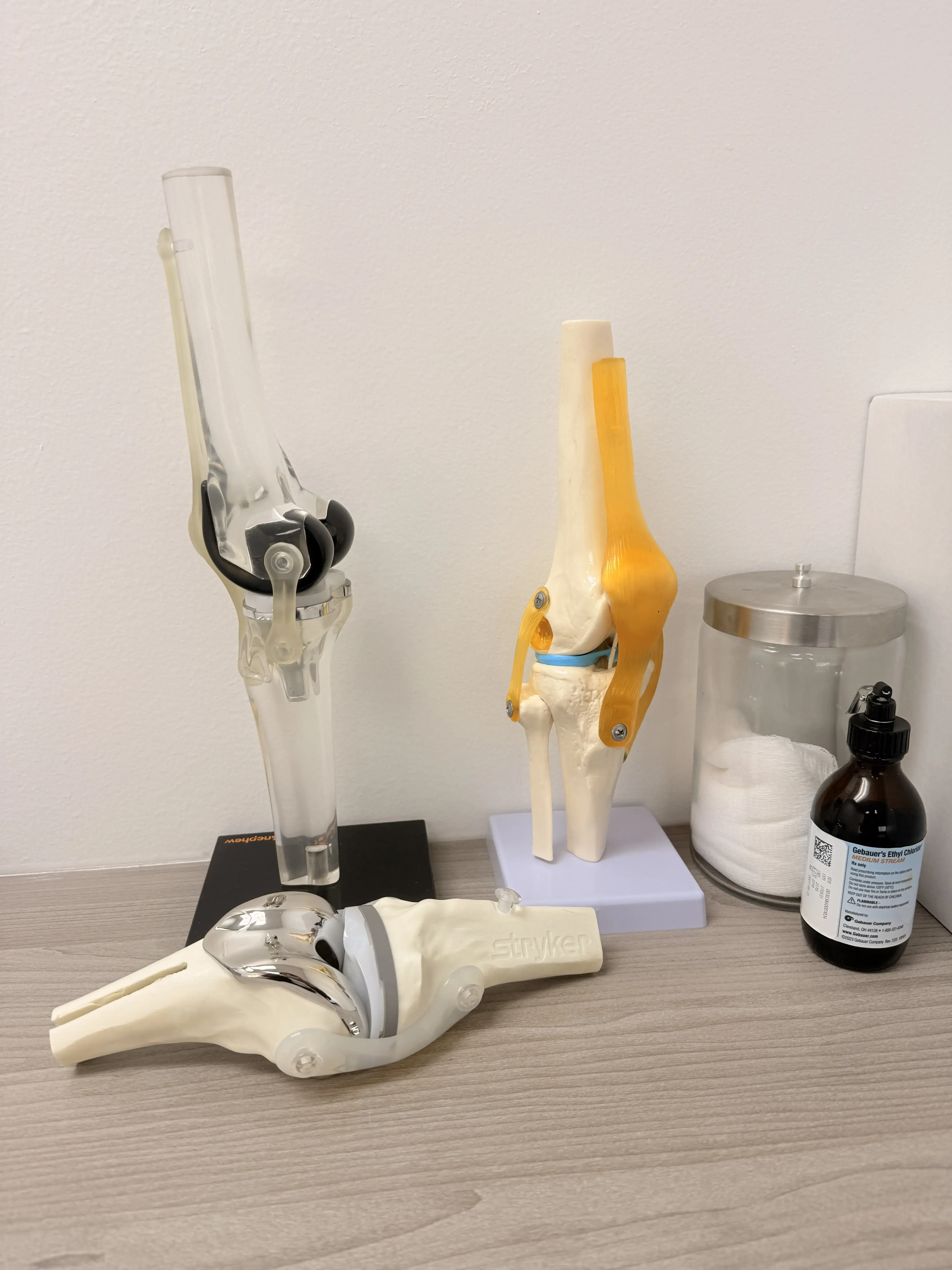 Los Angeles Orthopedic Surgery Specialist photo 2