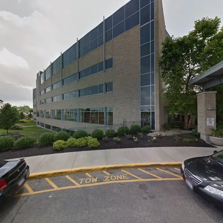 Mercy Health - Fairfield Orthopaedics and Spine photo 3