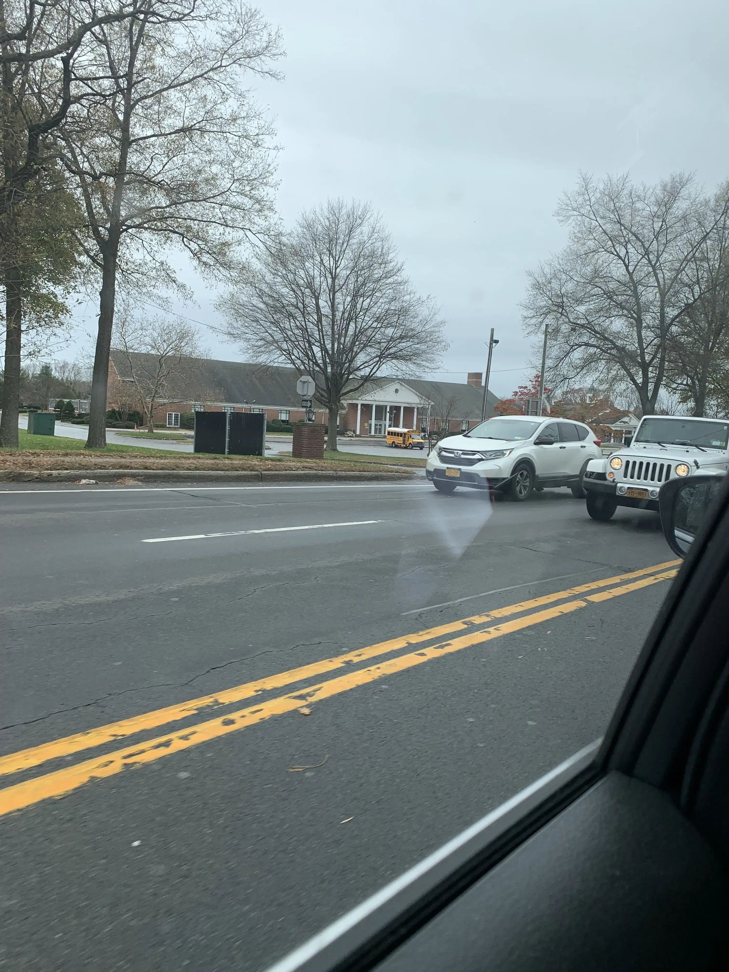 MIRZA ORTHOPEDICS photo 4