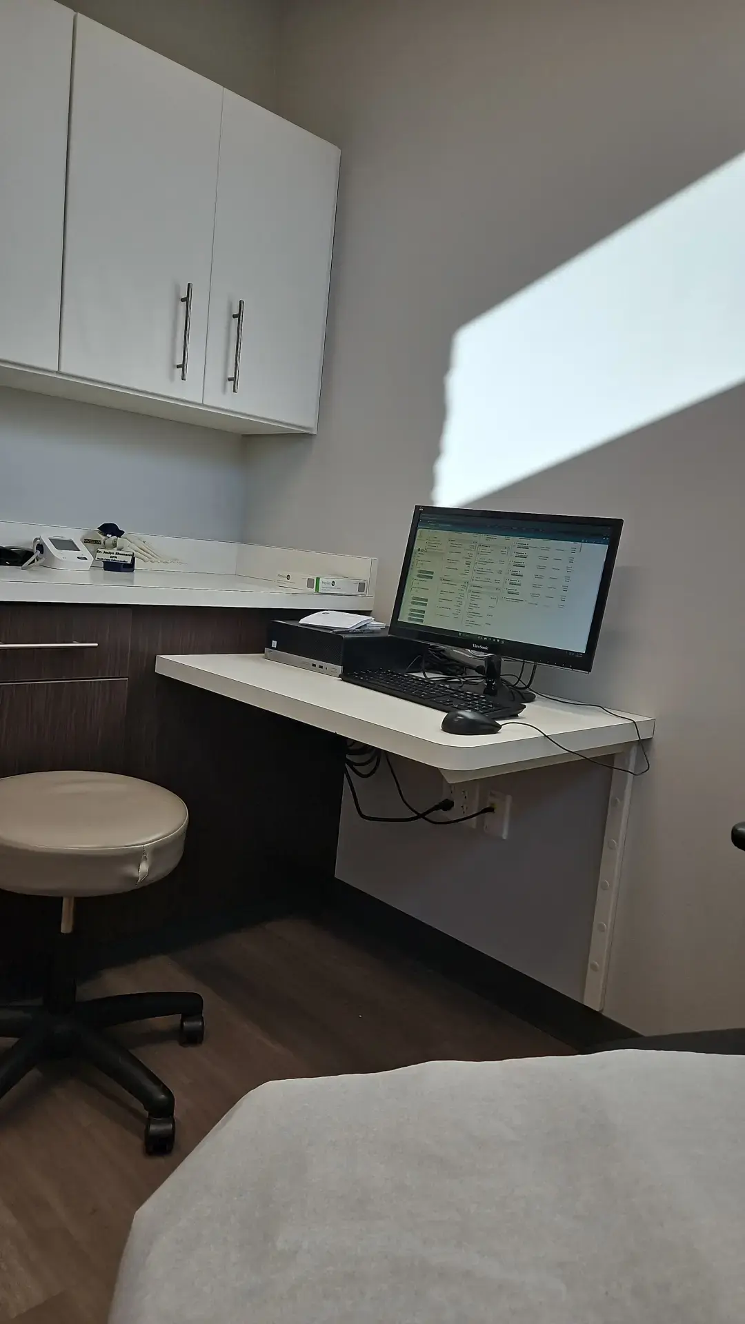 North Point Orthopaedics photo 4