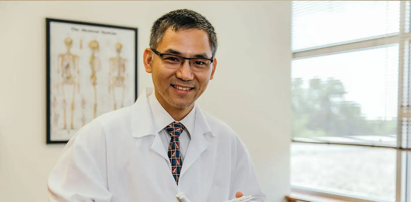 Phinit Phisitkul, MD photo 5