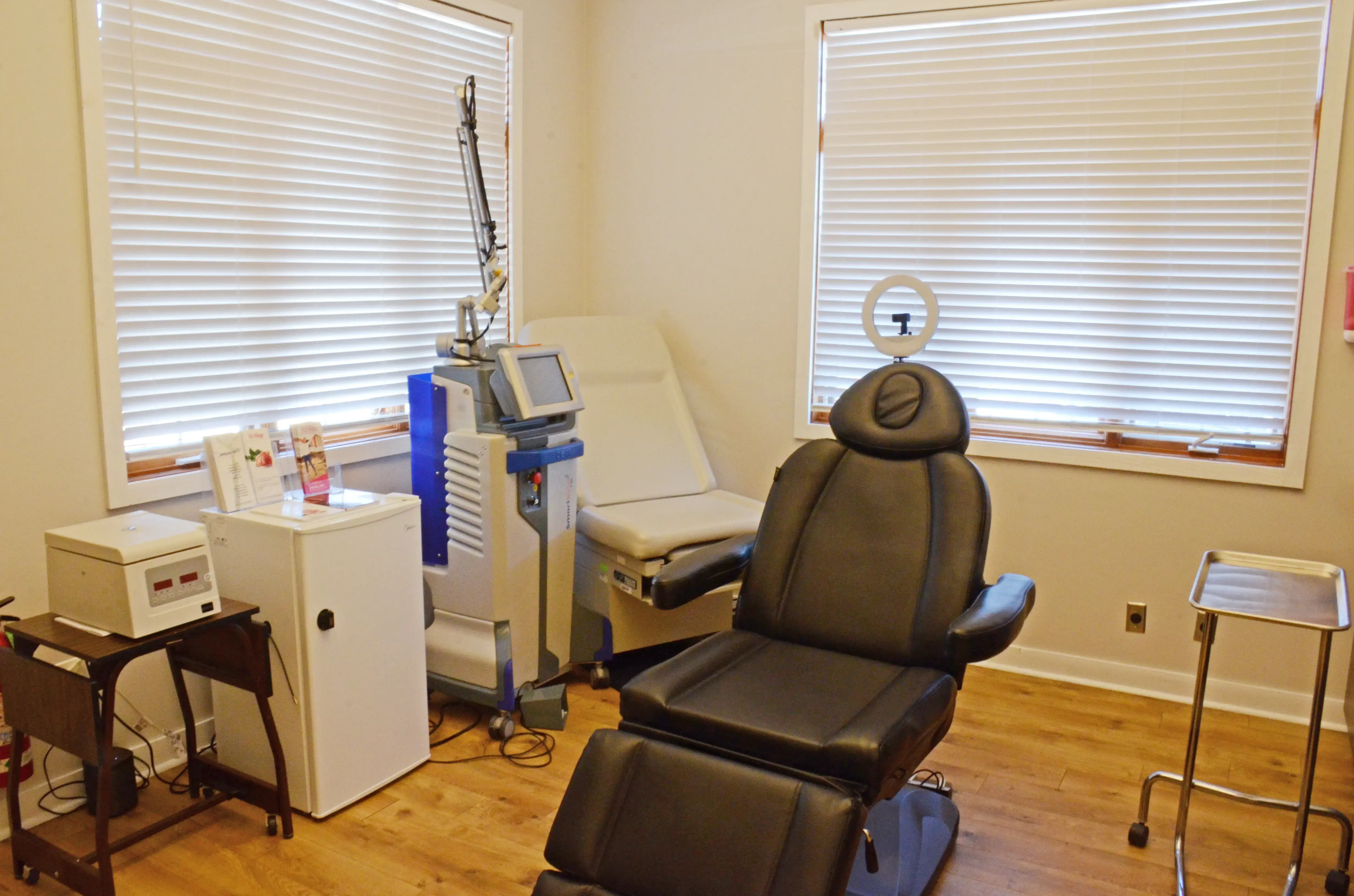 Regency Medical Spa and Hair Restoration Clinic photo 4